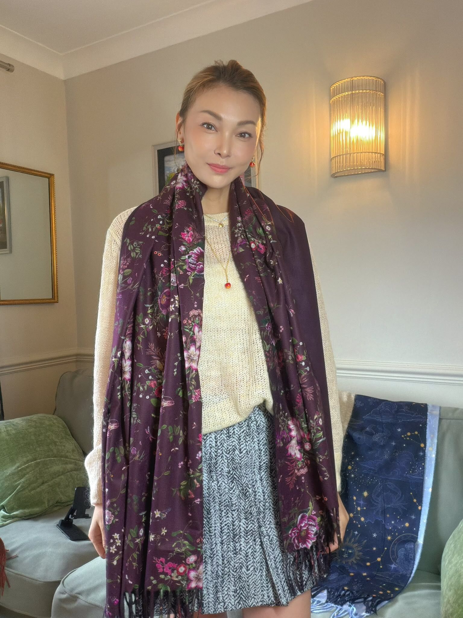 英國代購 FABLE ENGLAND Eve Floral Long Fringed Scarf in Burgundy