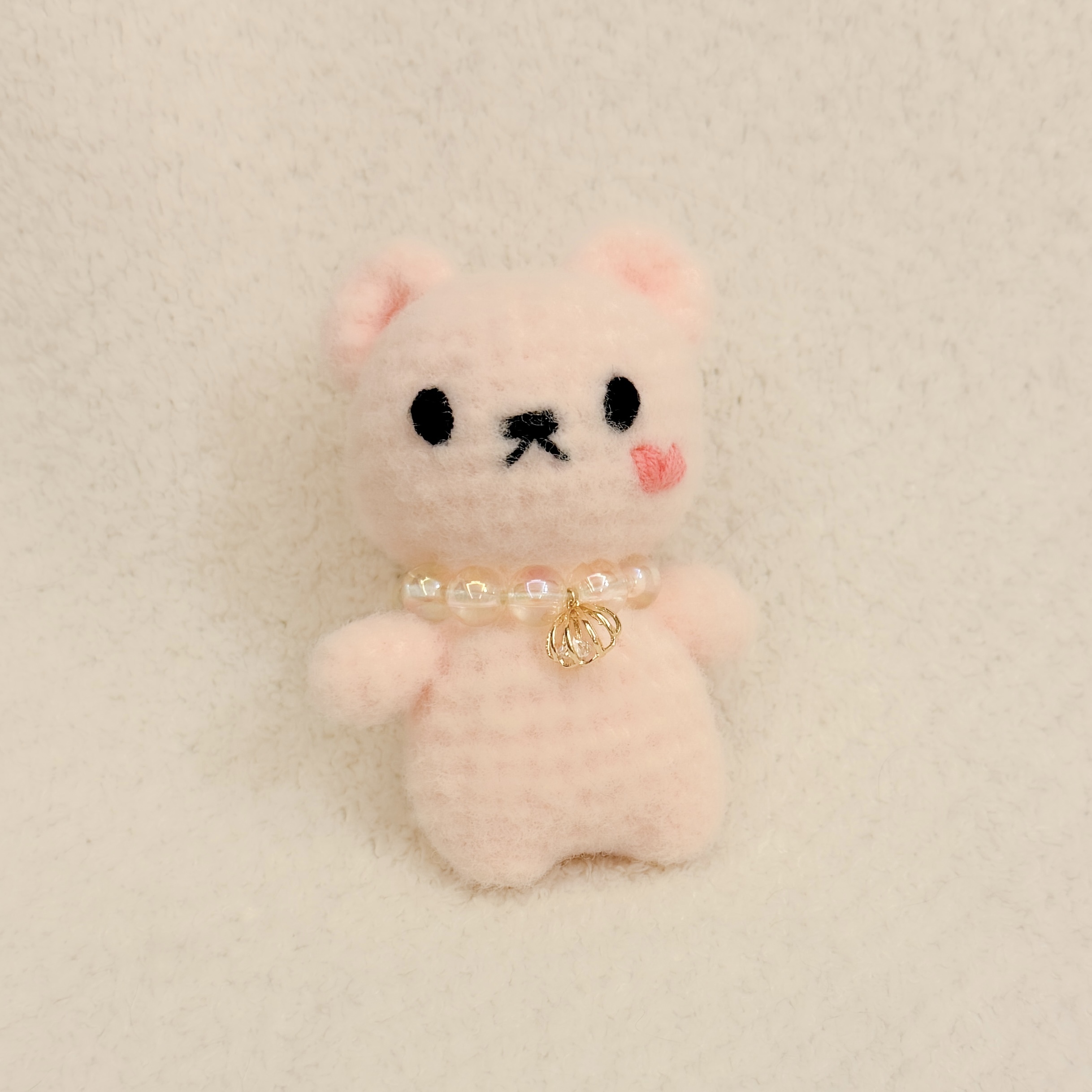 Peachie 收藏吊飾｜手工鉤織隨身陪伴款