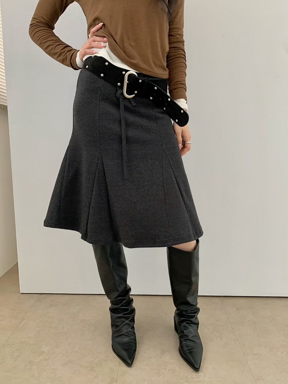 魚尾襬綁帶中裙