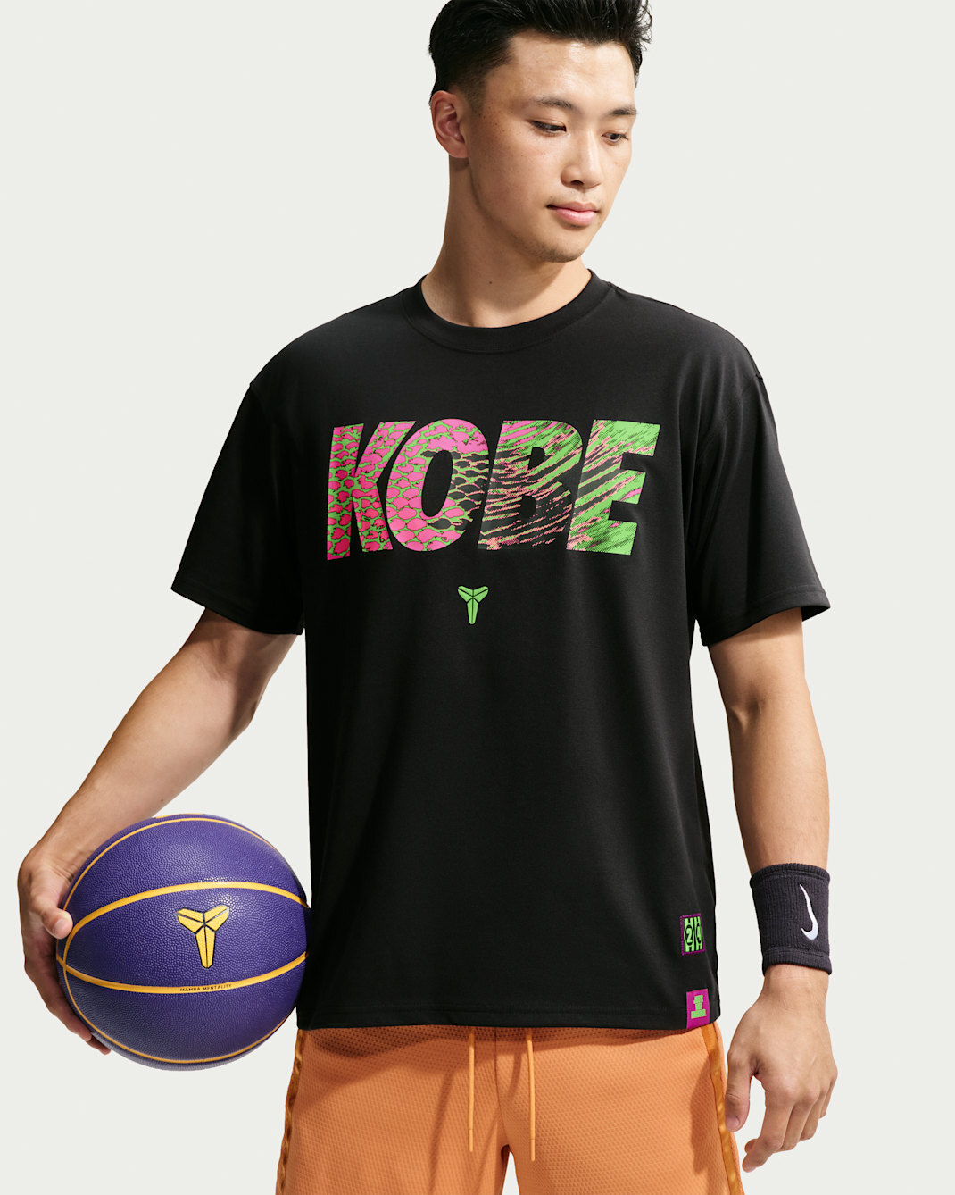 （特價代購，不退換）男款 NIKE KOBE 8 MAMBACURIAL DRI-FIT TEE 黑曼巴 刺客 黑紫色 短T【IO4712-010】