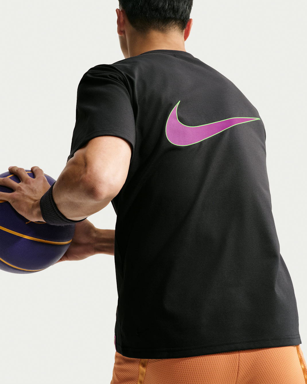 （特價代購，不退換）男款 NIKE KOBE 8 MAMBACURIAL DRI-FIT TEE 黑曼巴 刺客 黑紫色 短T【IO4712-010】