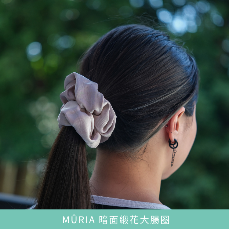 MÛRIA 暗花緞面大腸圈