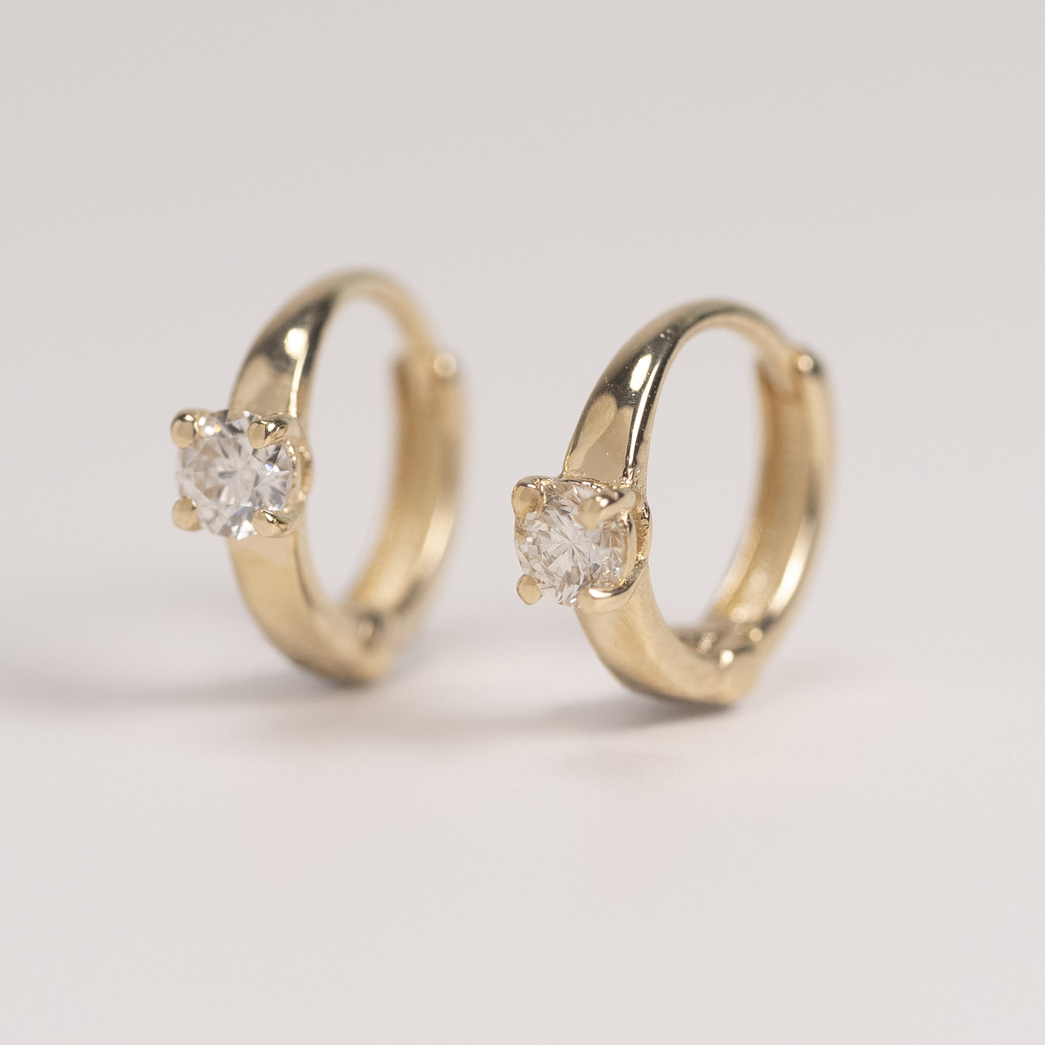 18K Inner 6mm Diamond Hoop Earring