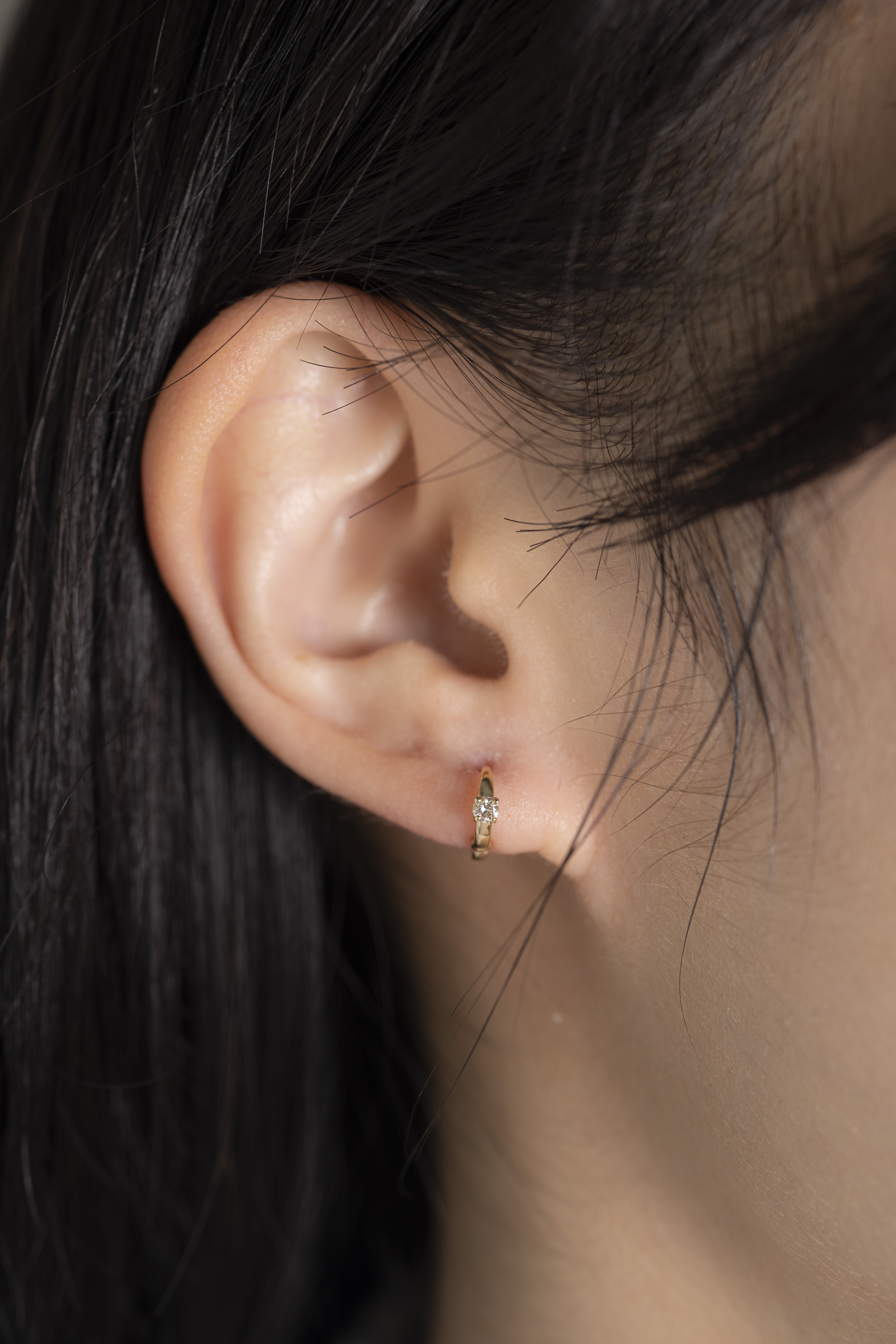 18K Inner 6mm Diamond Hoop Earring