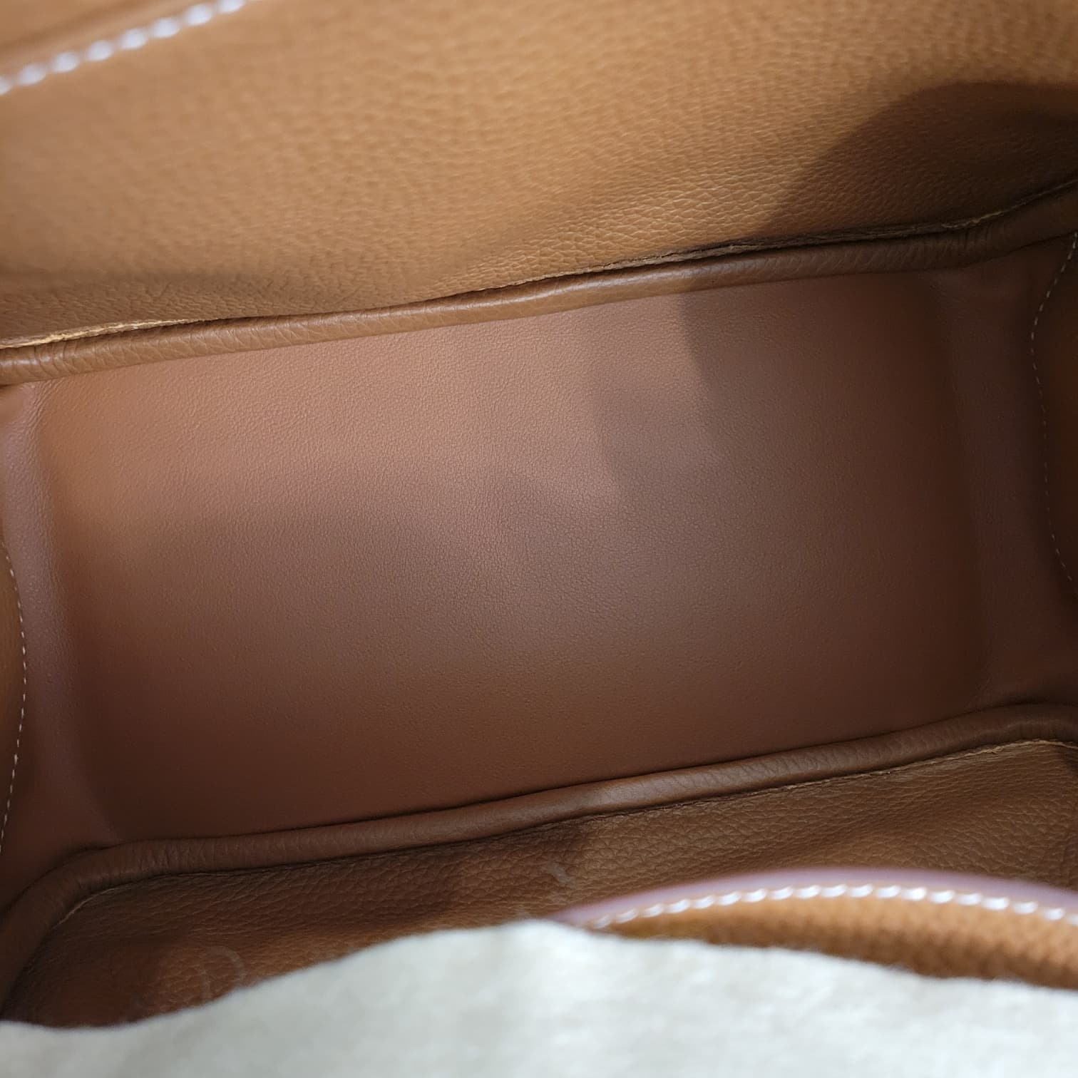 HERMES Lindy 26 GOLD CC TC 金棕色 金扣
