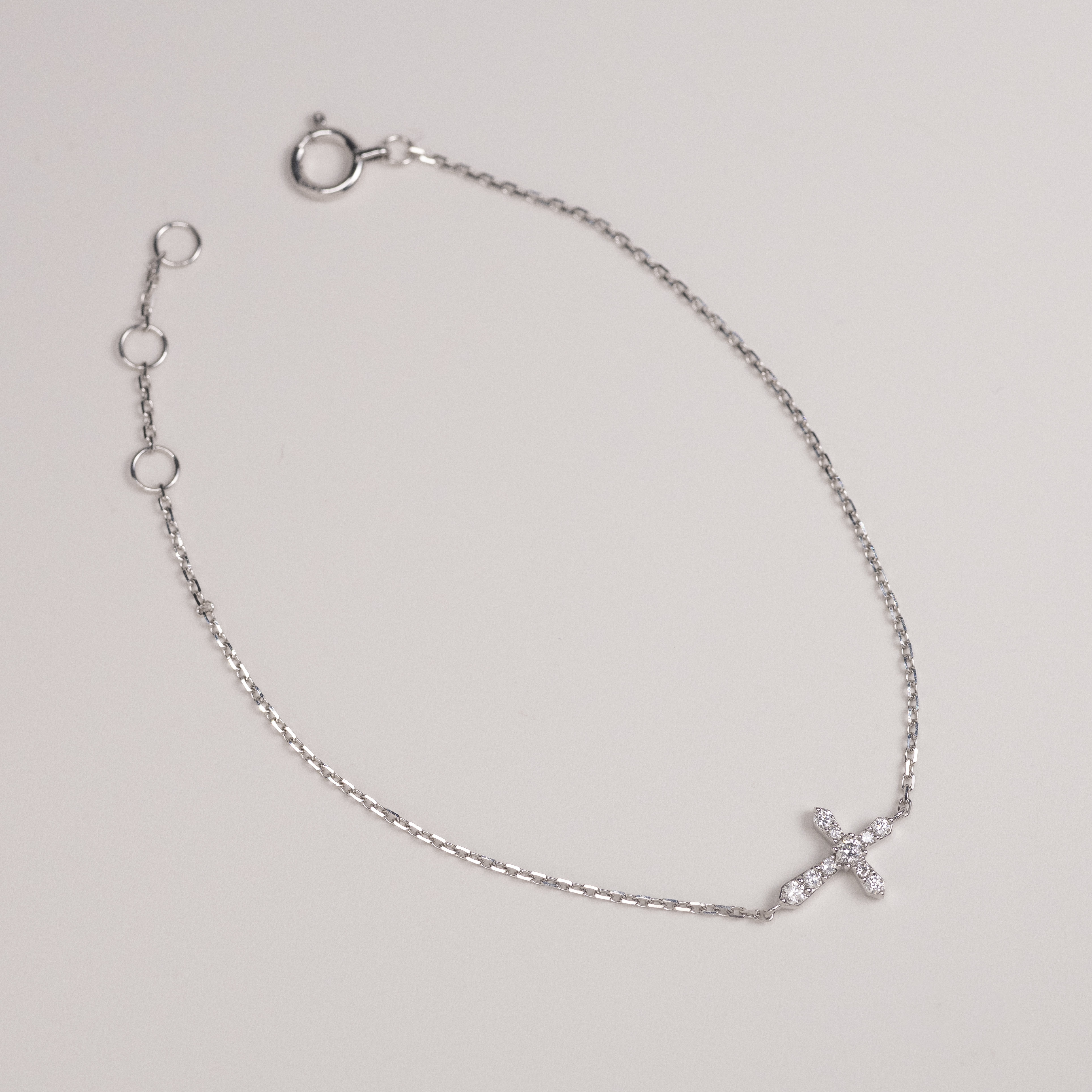 18K Cross Diamond Bracelet