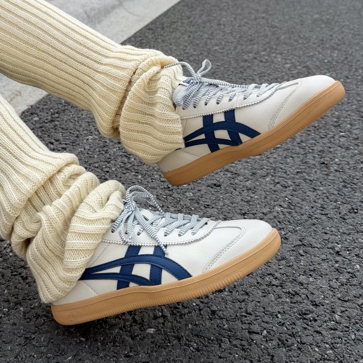 ONITSUKA TIGER TOKUTEN 白藍 淺焦糖底 鬼塚虎 男女 1183B938-104