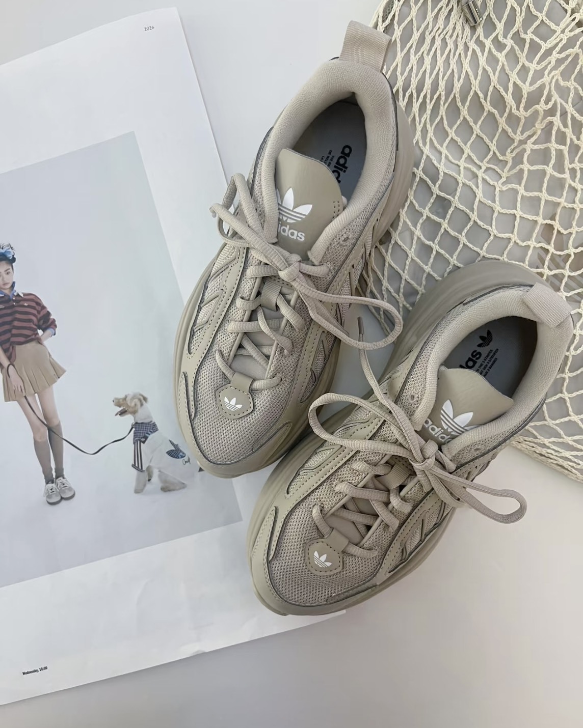 【預購】ADIDAS W ORIGINALS OZGAIA 卡其色 KJ7310