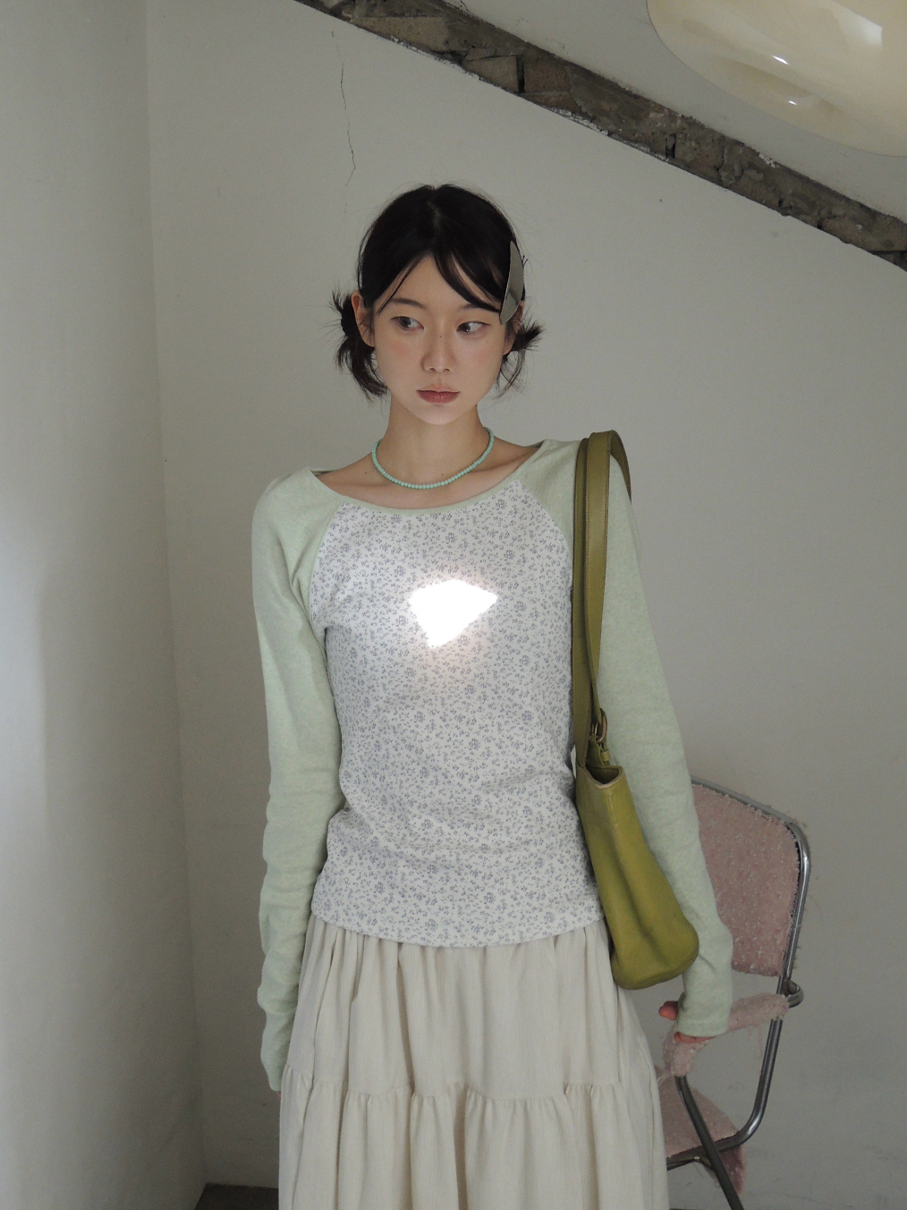 Portrait Seoul Two-Tone Raglan T-shirts 26-TOP-002