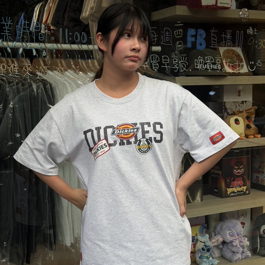 Dickies 美式高街塗鴉貼紙印花重磅短袖T恤 DKU262NKT669GB