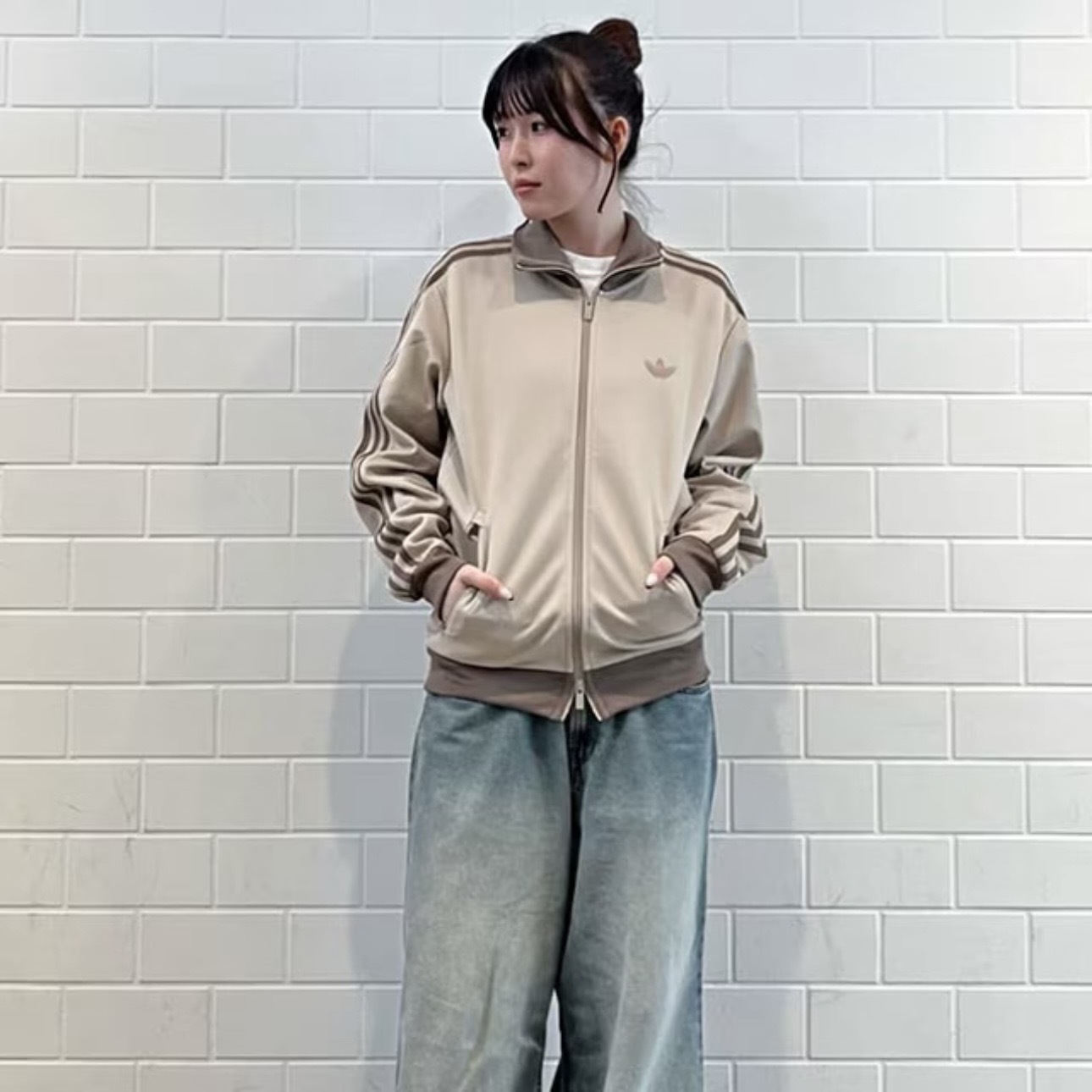 ADIDAS ORIGINALS CLASSIC TRACK TOP 淡奶茶 外套 愛迪達 KT5044
