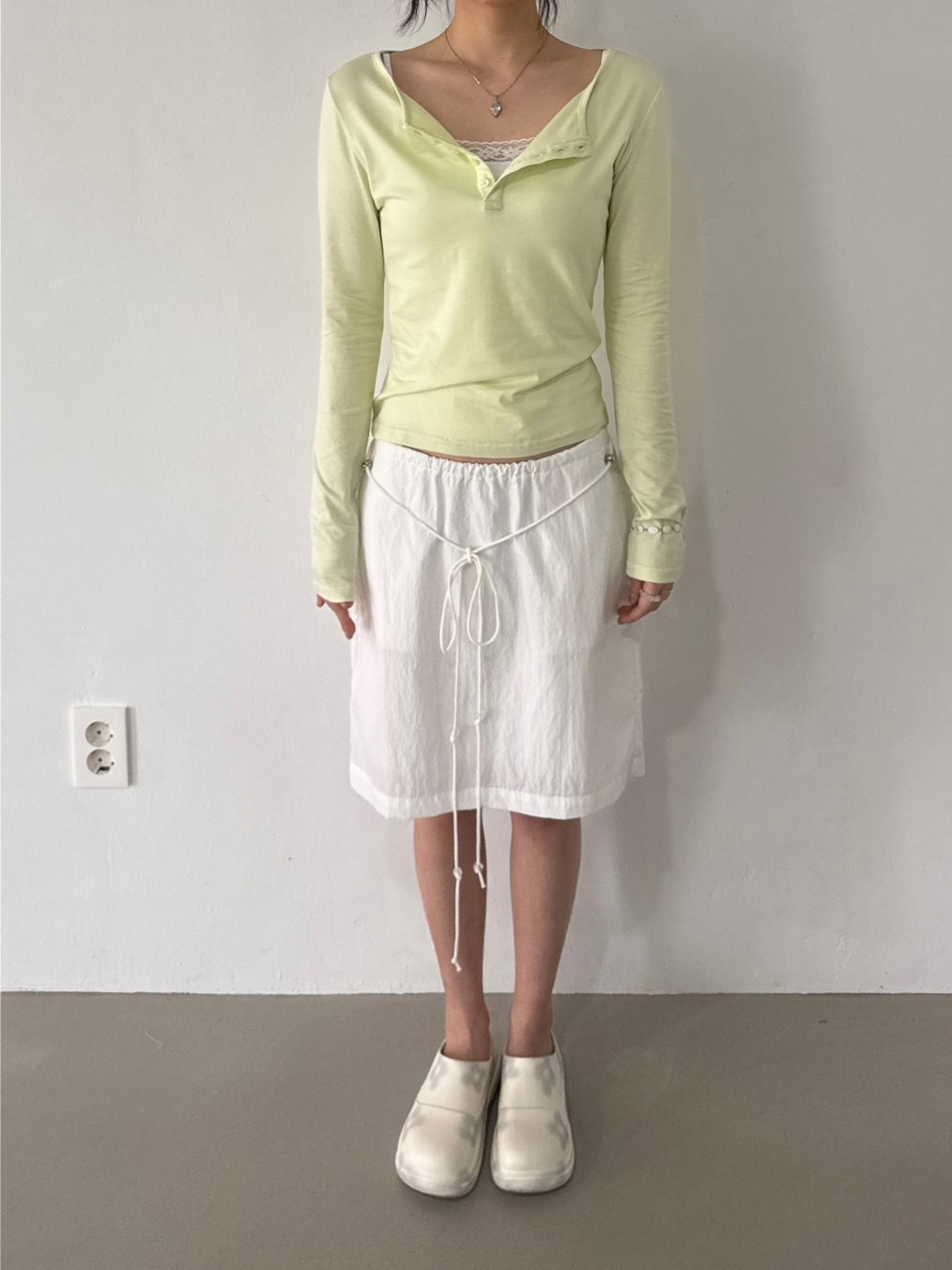 Portrait Seoul Cotton Nylon Straight Midi Skirt 26-BTM-004