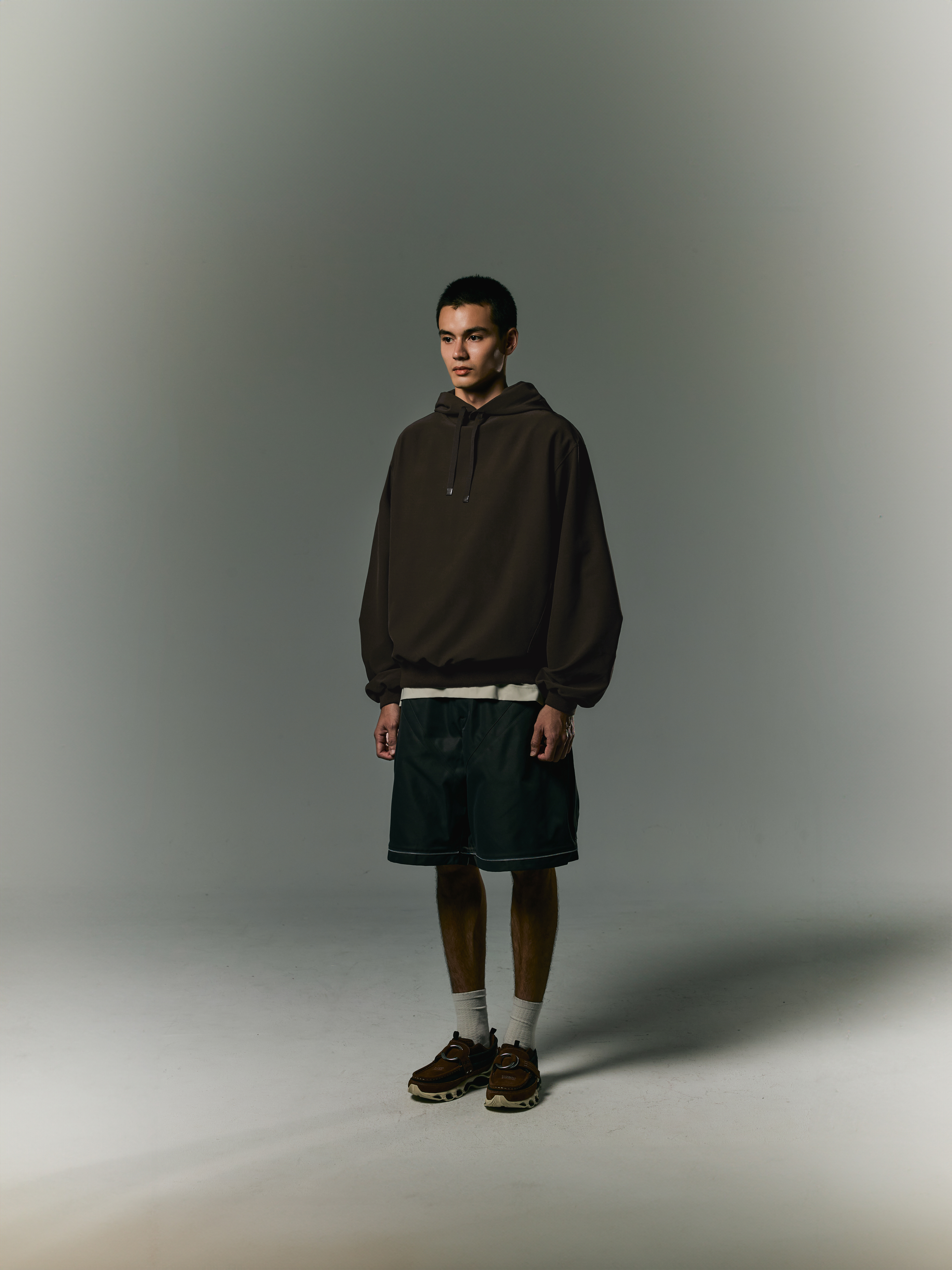 GOOPiMADE  EVD5 定番・寬鬆連帽衫 - Brown