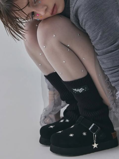 【Luxury】 韓國 OTZ X Ropa 厚底星星穆勒 星星包頭鞋 厚底 增高 穆勒鞋 黑色 麂皮 懶人鞋 OZV5GA149B