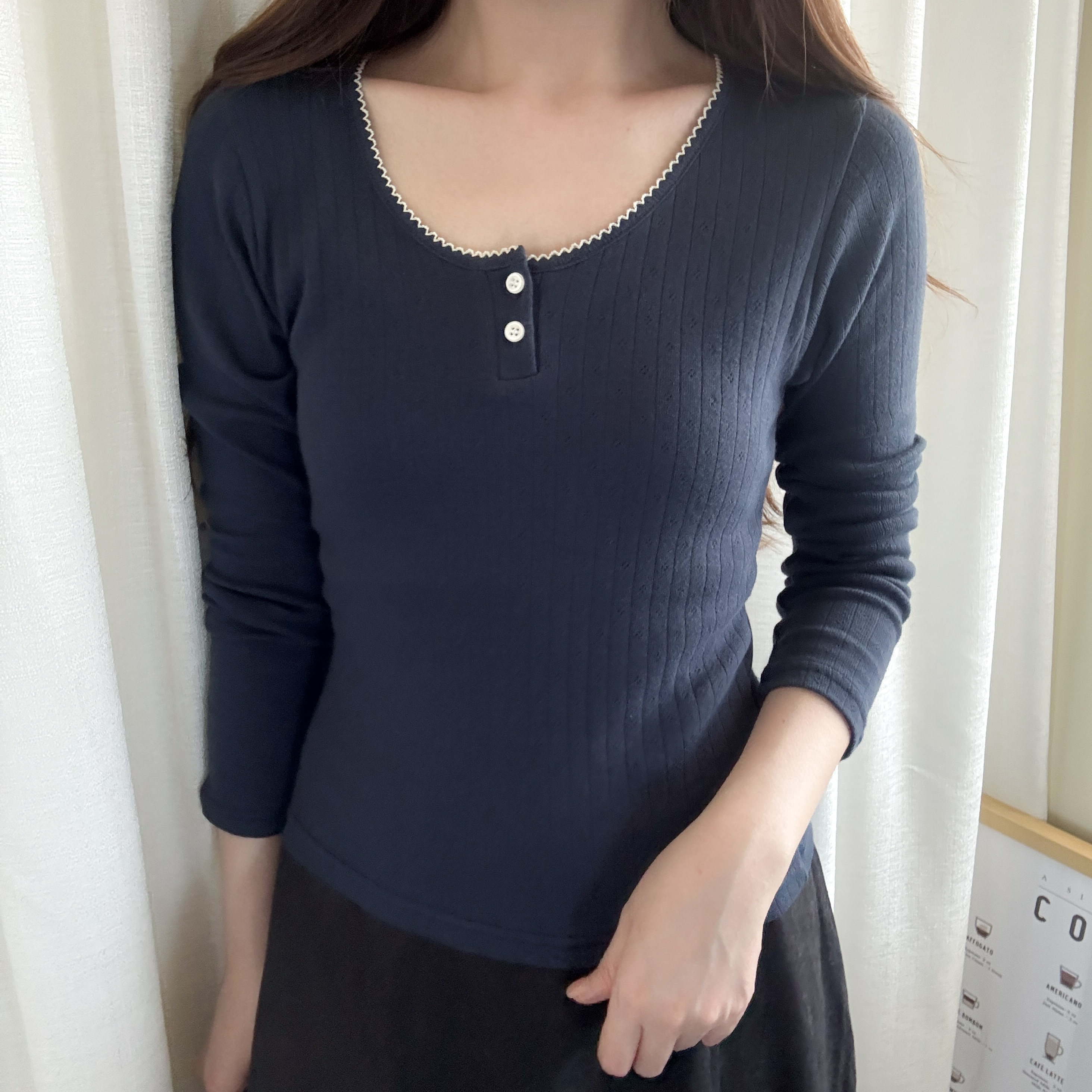 洞洞棉布明線開鈕上衣