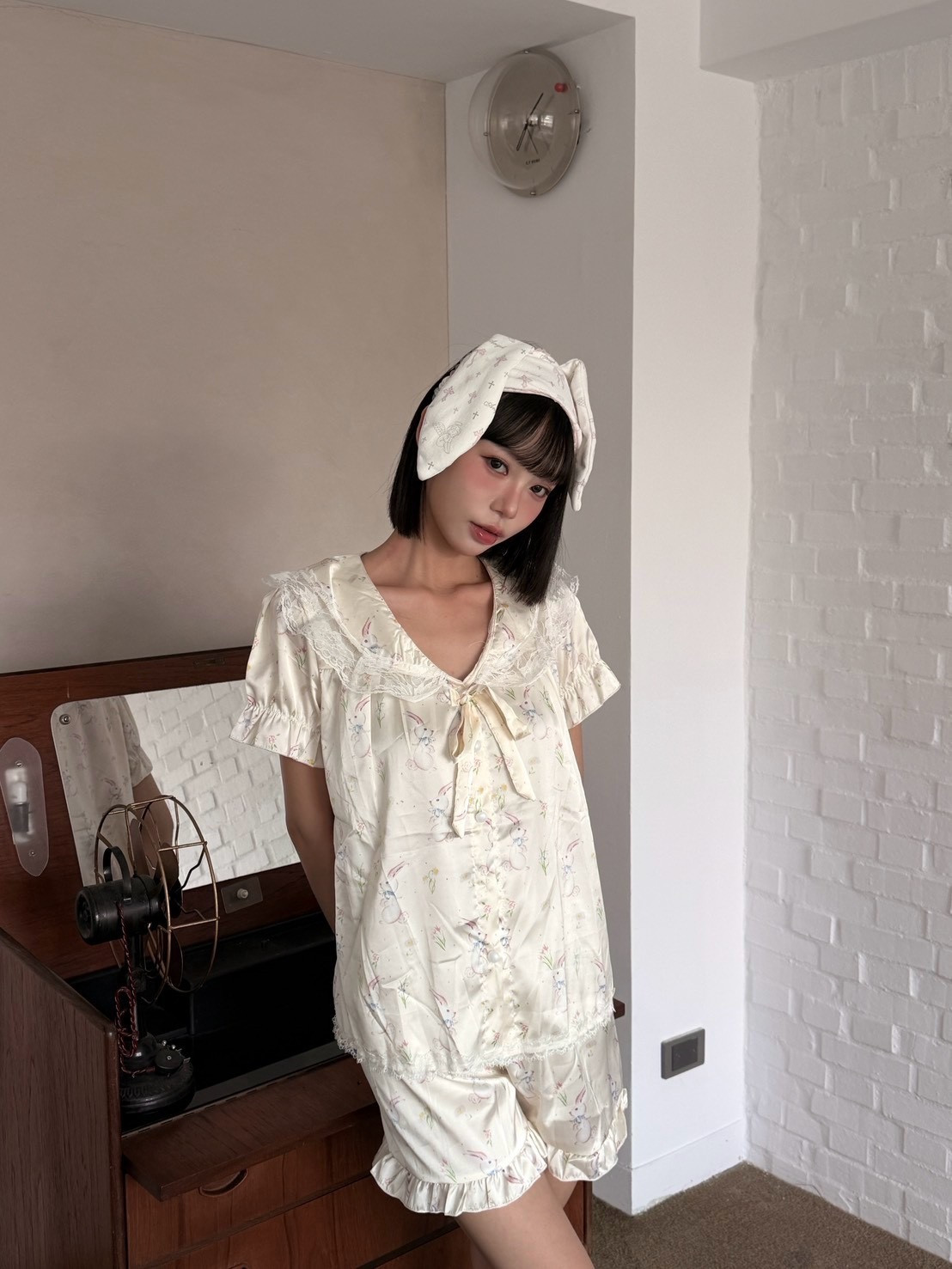 法式宮廷感 兔子🐰蕾絲蝴蝶結冰絲睡衣套裝