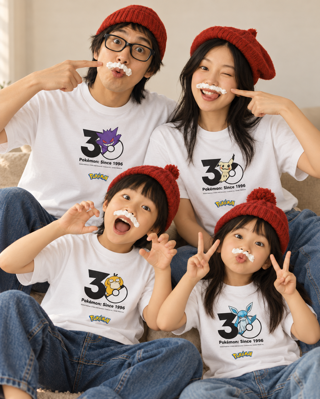 <日本限定-小孩賣場> Pokémon 30th Anniversary 1025 T-shirt 寶可夢 圖鑑 30週年限定 短T 皮卡丘  噴火龍  謎擬Q 傑尼龜 路卡利歐 甲賀忍蛙