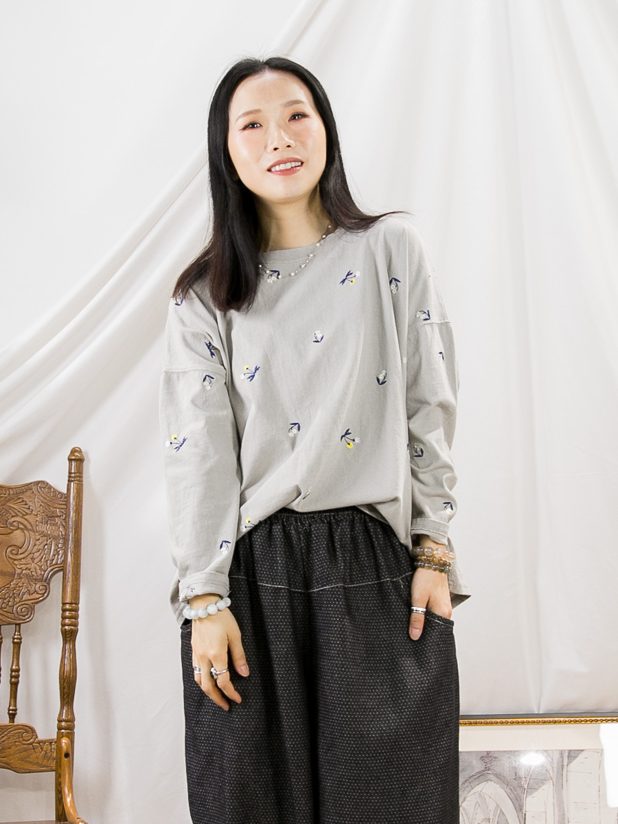 花花刺繡．COTTON料TOP