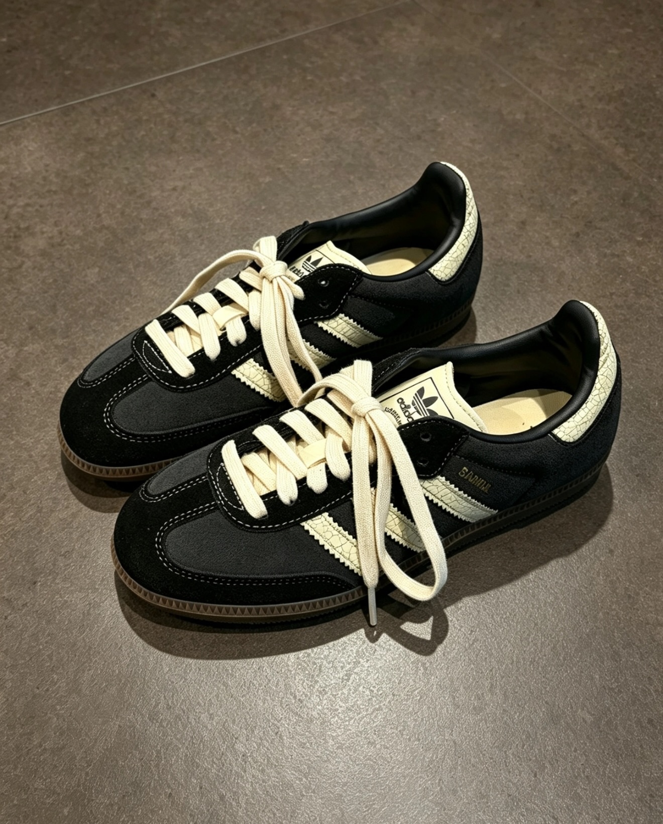 Adidas Samba OG Carbon Warm Vanilla Gum 復古裂紋 KK2268