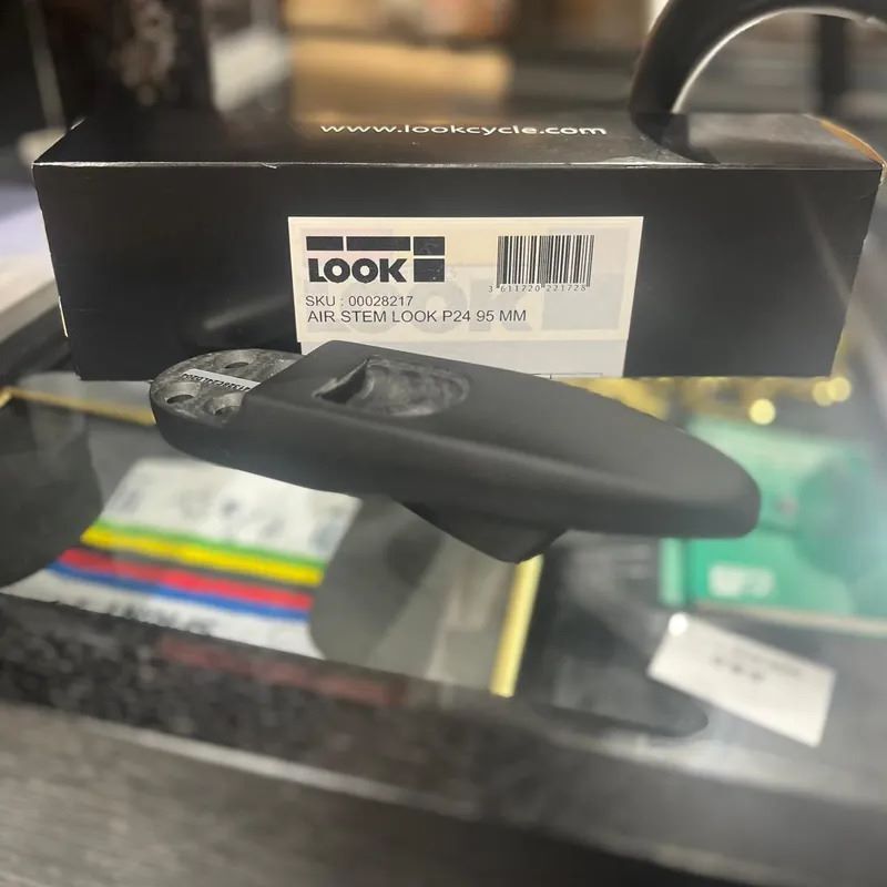 Look P24 Track Air Stem