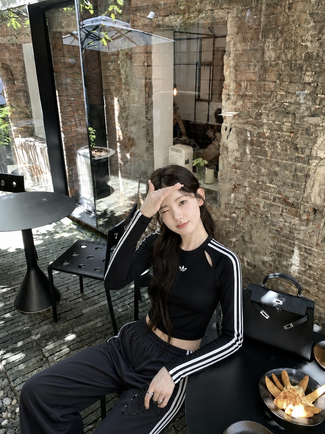 <甜酷辣妹🖤> Adidas STREET W 長袖上衣