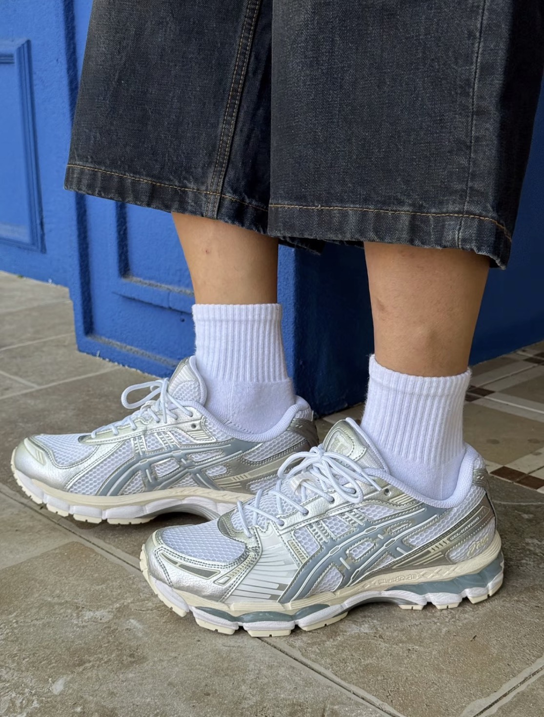 <不只有顏質🖤>ASICS GEL-KAYANO 12.1 black/pure sliver 男女中性款 運動休閒鞋 銀白