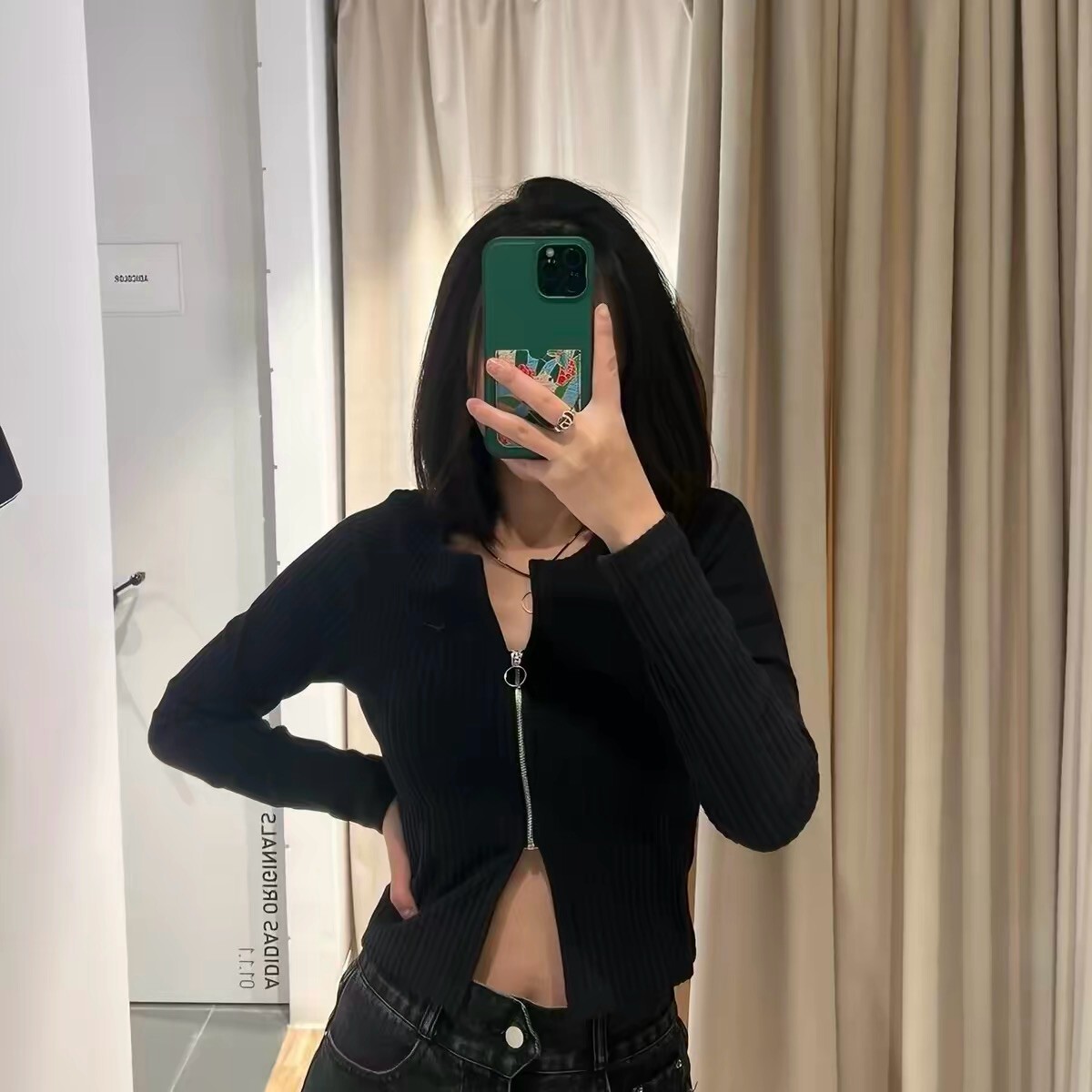 【Luxury】 Nike Sportswear Chill Knit 純色拉鍊V領修身羅紋長袖針織衫 辣妹Nike女款針織長袖 日出火紅橘 淺白色 黑色 FN3683-010 黑 FN3683-104 白 FN3683-825 橘