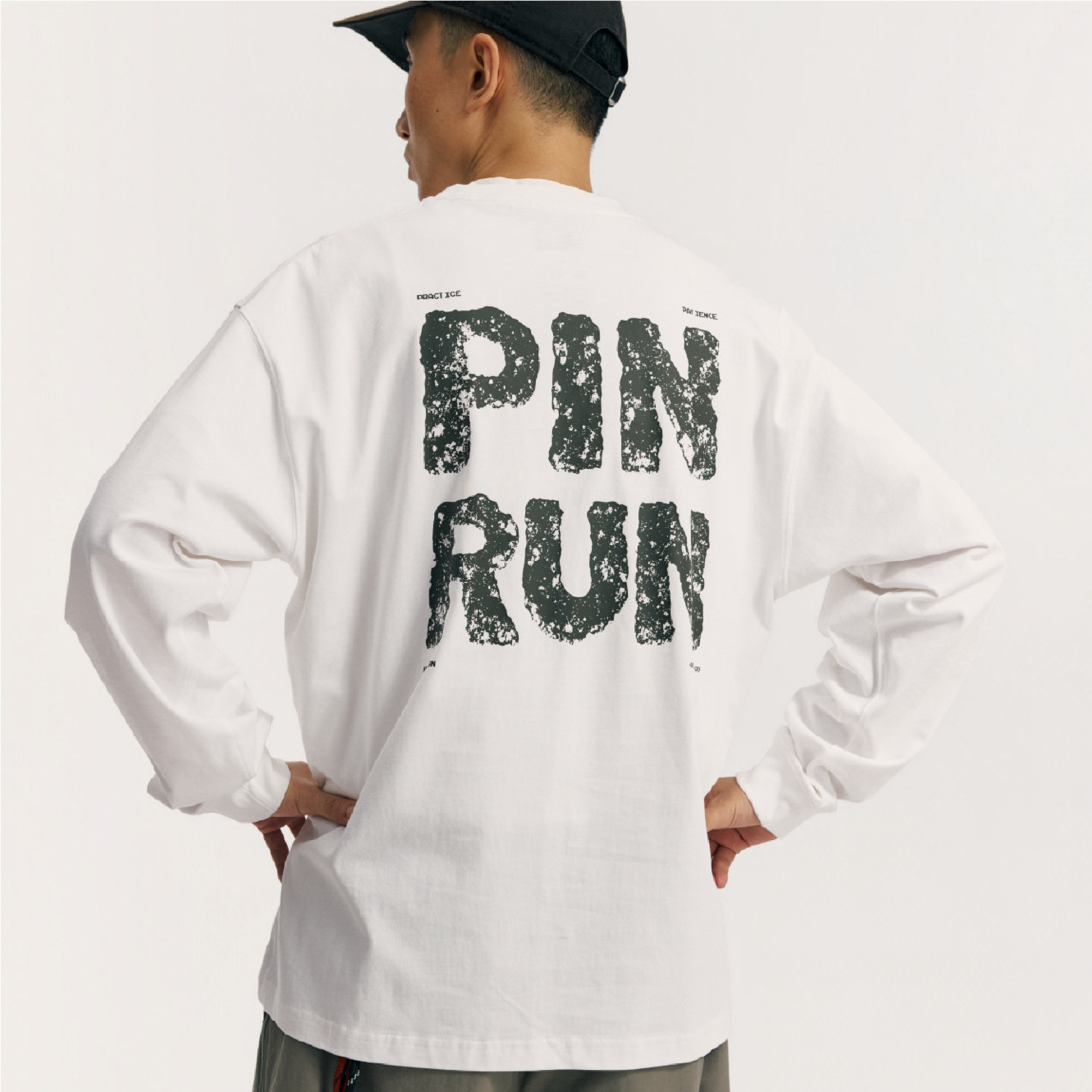PIN SKTBS Printed Long-Sleeve PIN RUN印花長袖Tee [P-T5726]