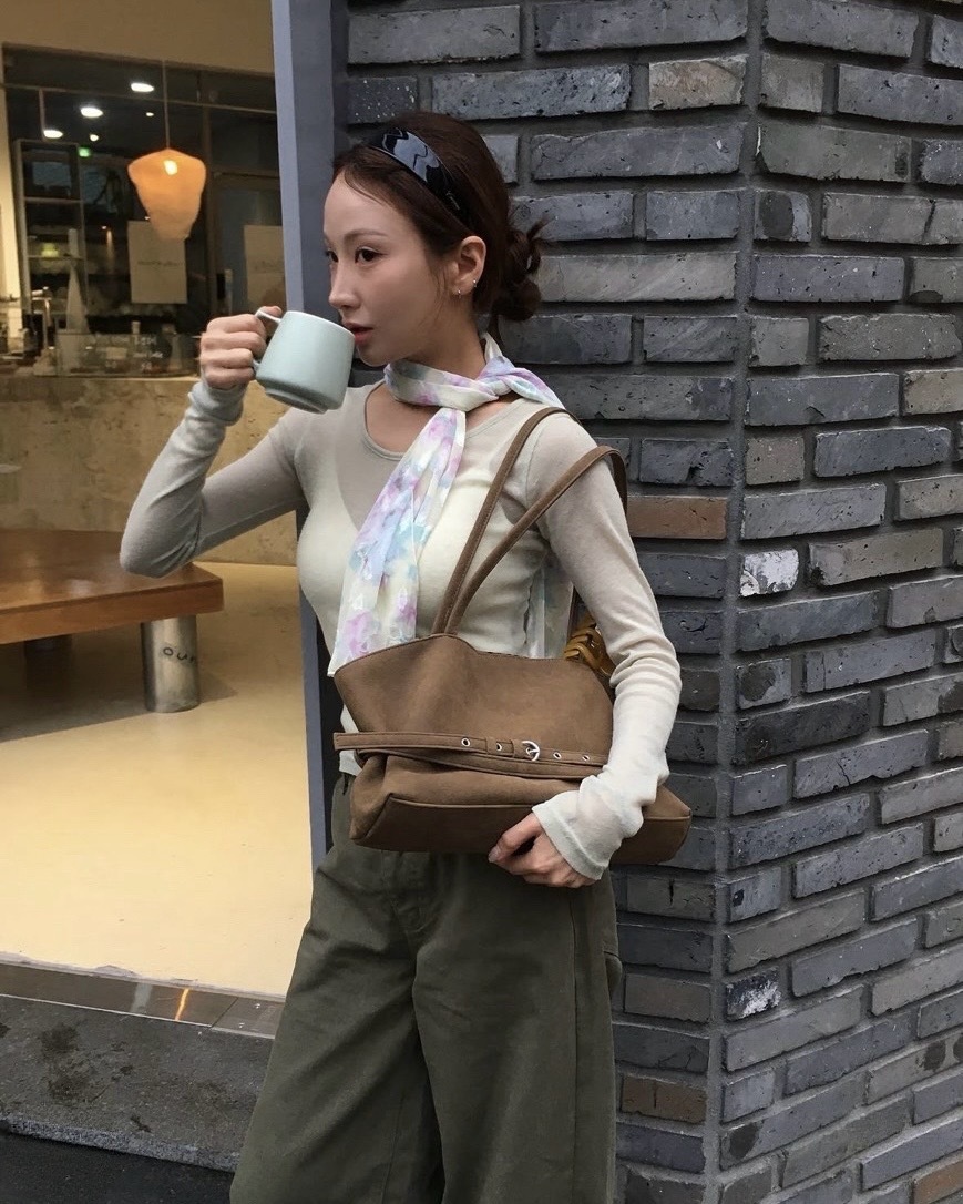 韓國 Leterie Mellow Reversible Belt 雙面 內裡 皮革 麂皮 咖豹紋 腰帶 單肩包 七款