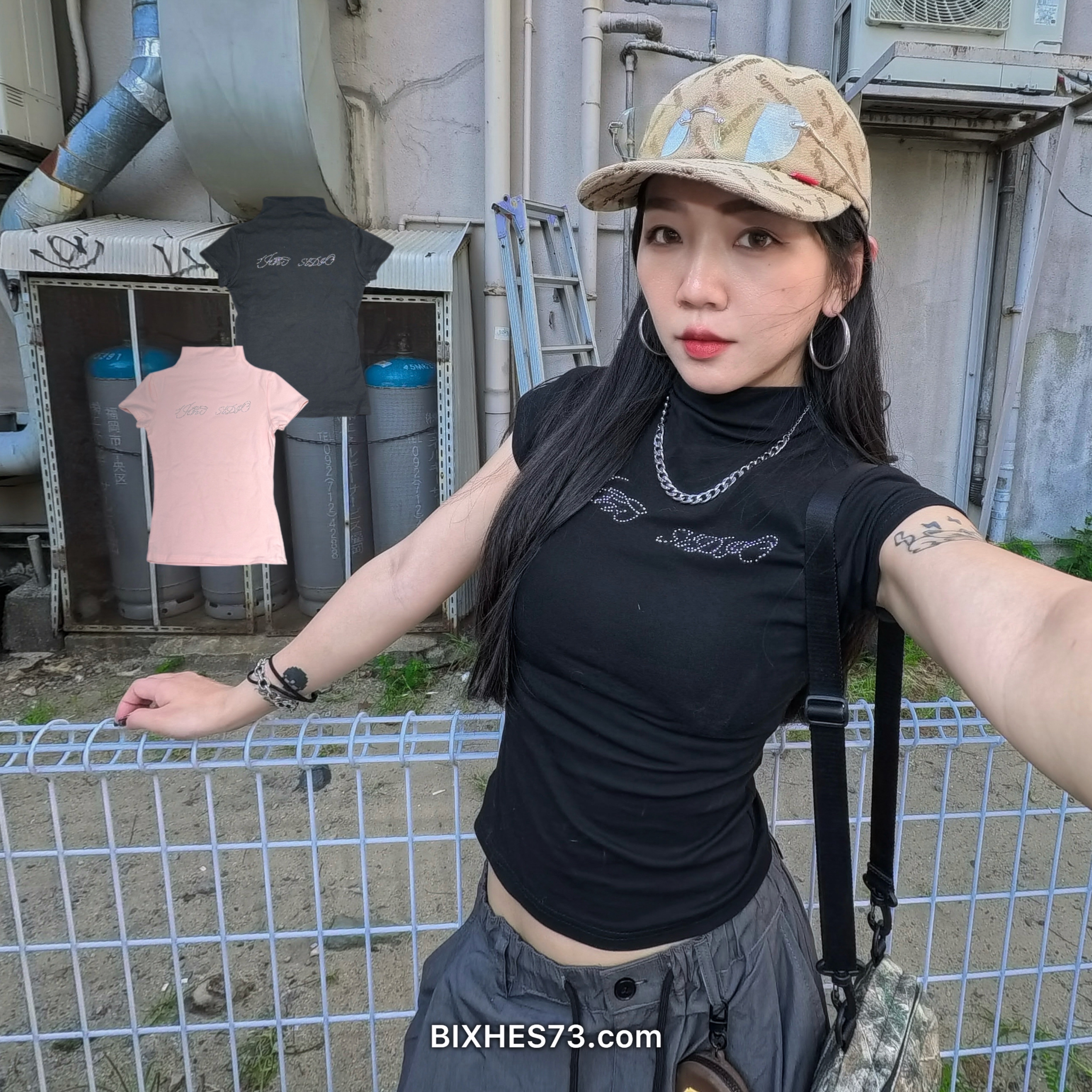 歐美水鑽中領合身短T(A00060)