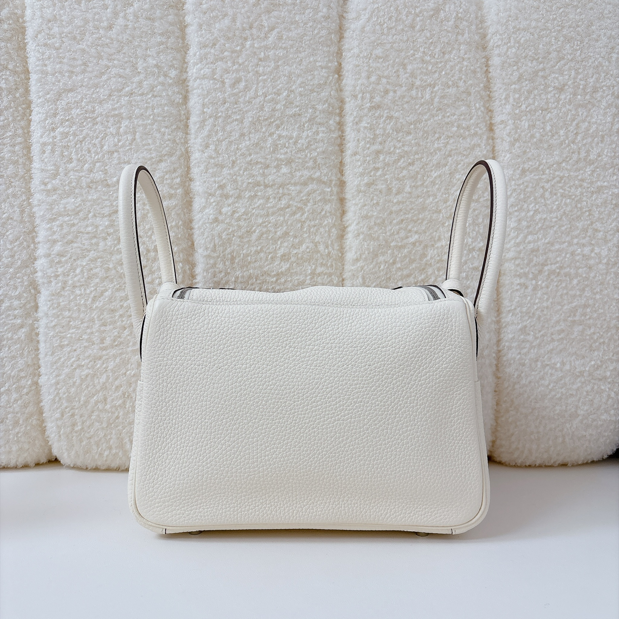Hermès Mini Lindy 20 - Nata / SHW