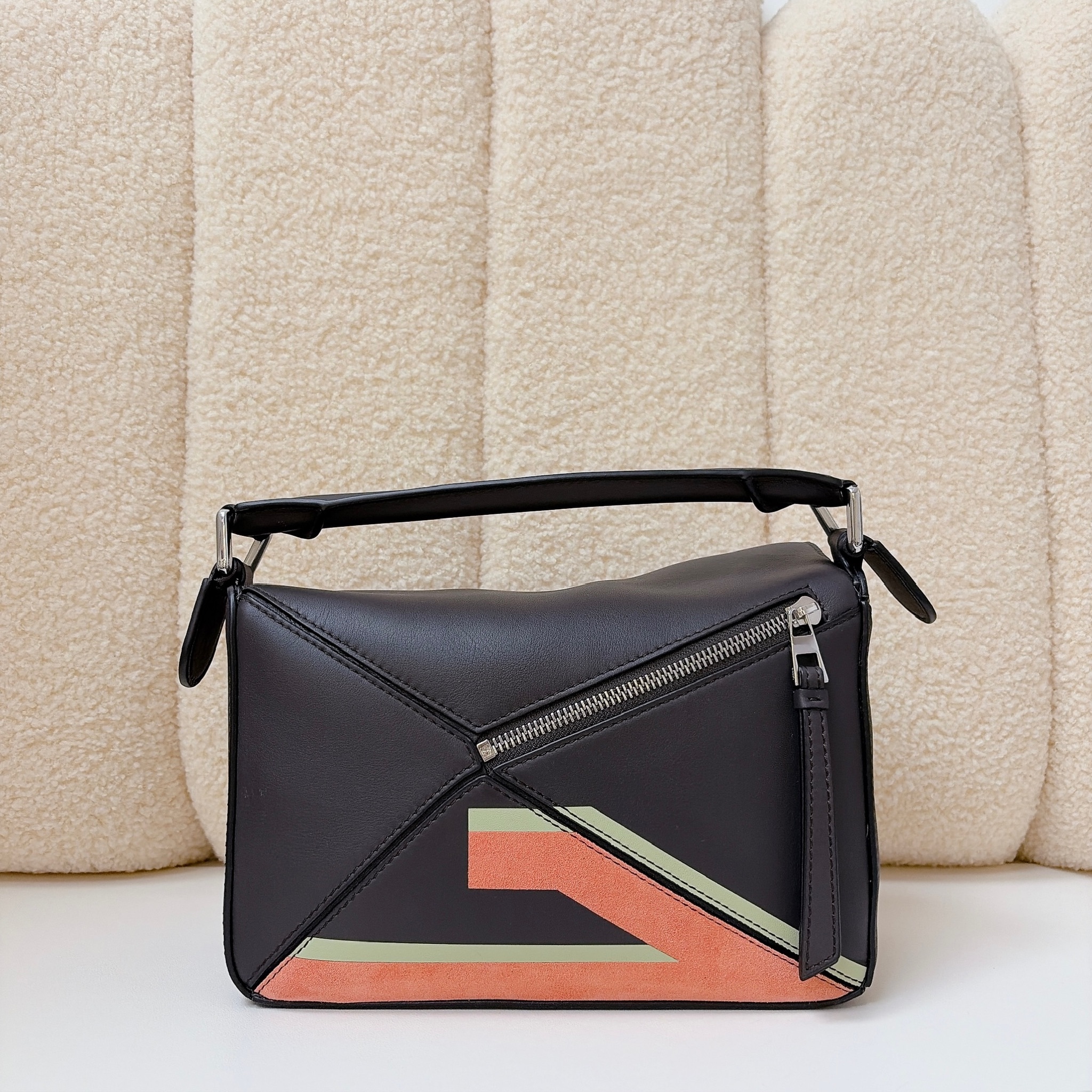 LOEWE - Puzzle Futurist Cat Dark Brown / SHW