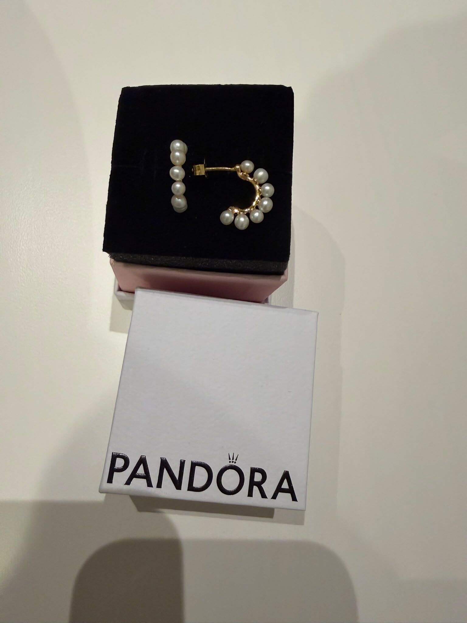 英國代購-PANDORA 金色珍珠耳環