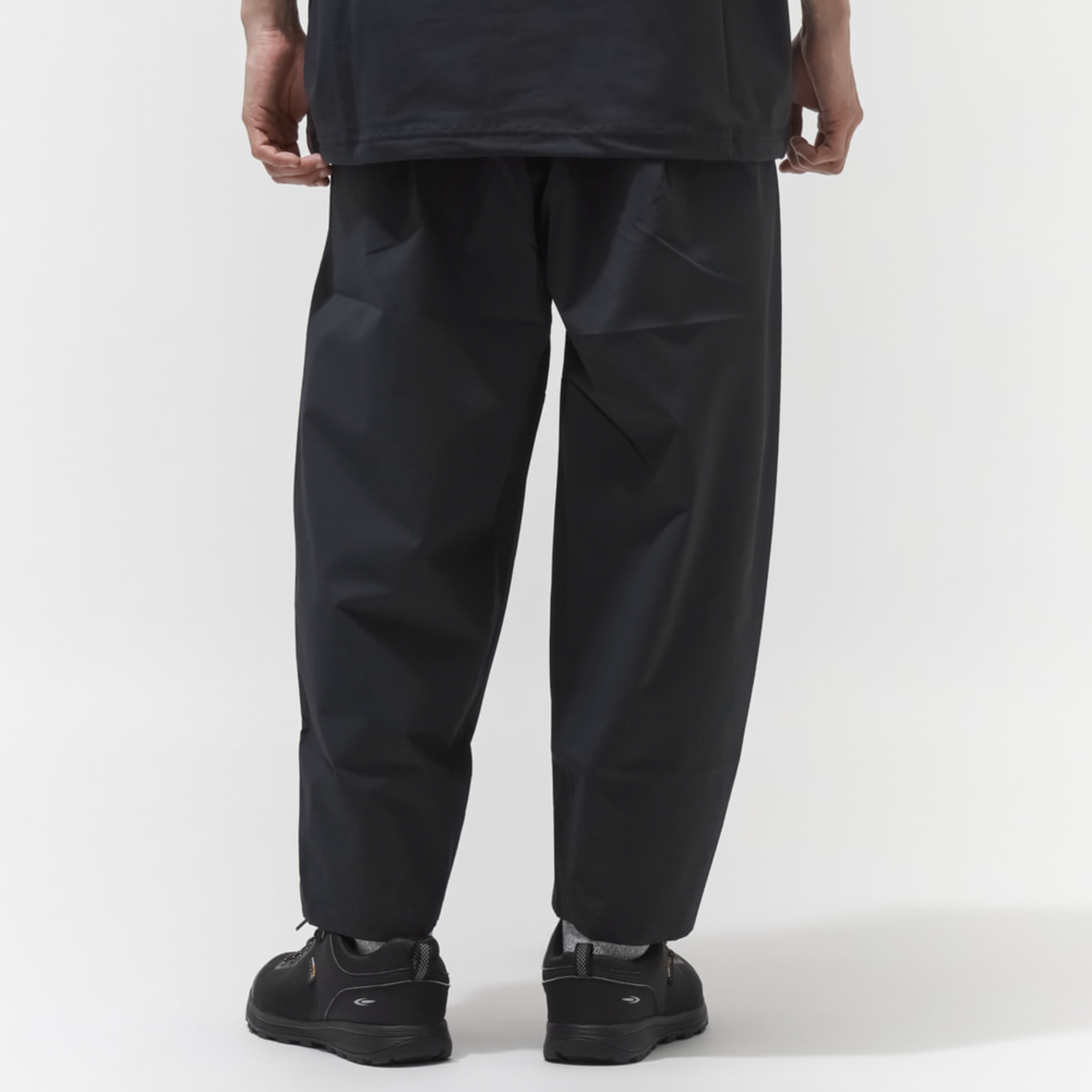 現貨 | Oakley Fgl Pit Ankle Pants 1.0 日本限定 特殊織紋 機能錐形褲 吸汗速乾
