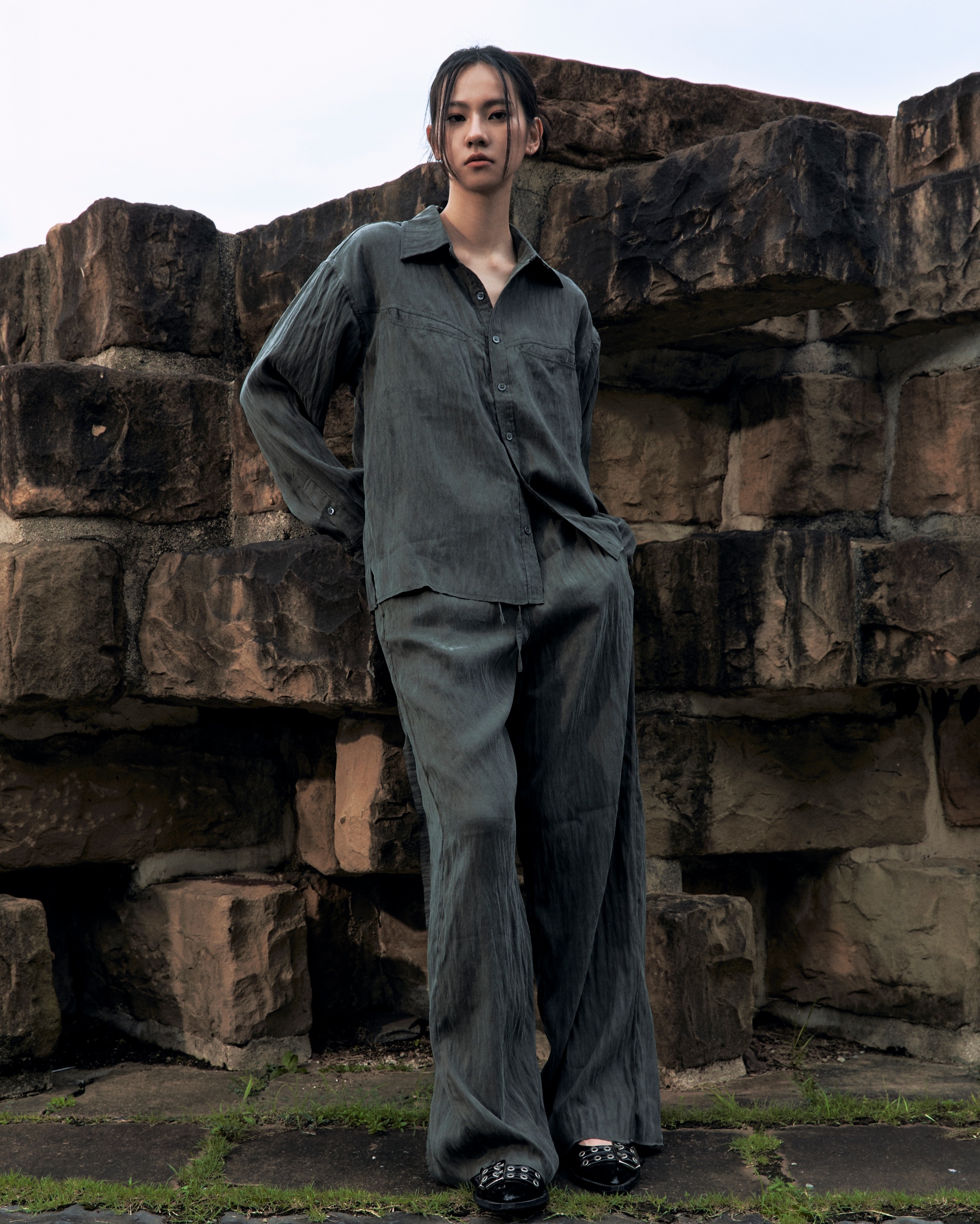 【車庫服飾】SILVER NINE Frayed Drawstring Wide-Leg Trousers (UNISEX)