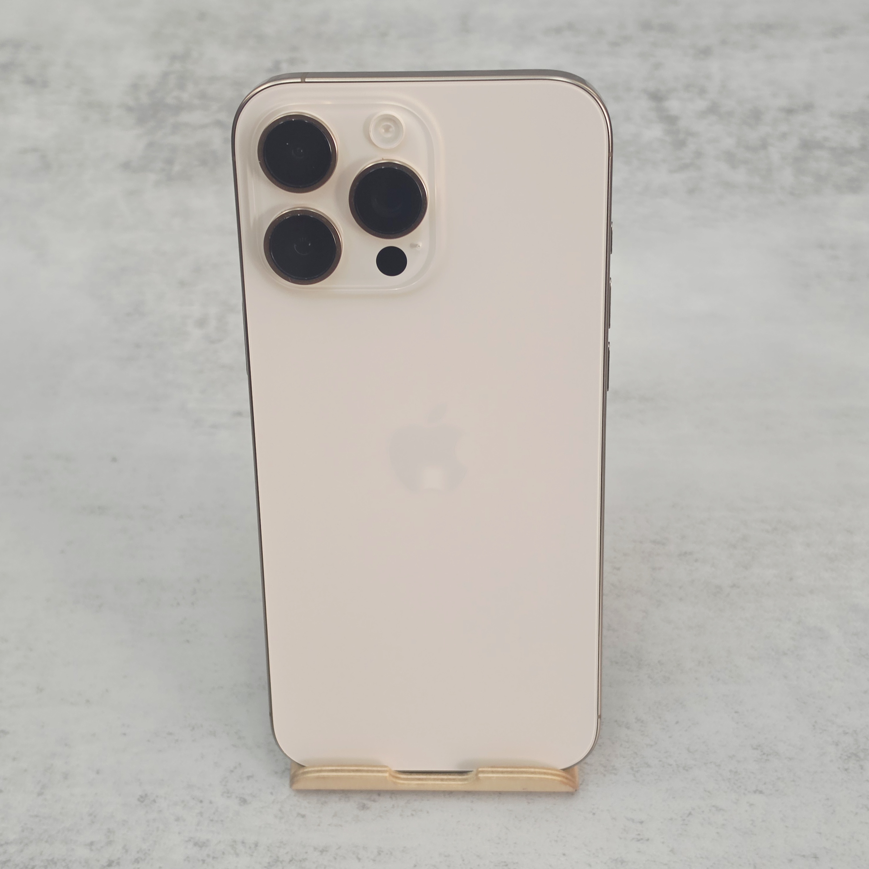 二手 iPhone｜iPhone 16 Pro Max 512GB 沙漠金