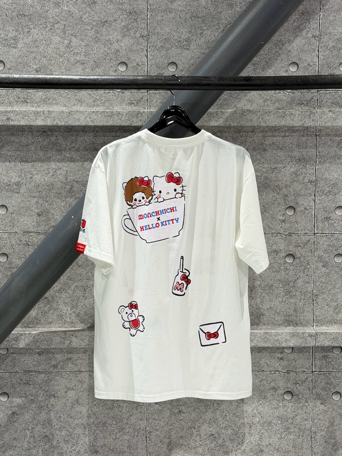 蒙奇奇 Monchhichi × Hello Kitty 聯名限定短袖 T