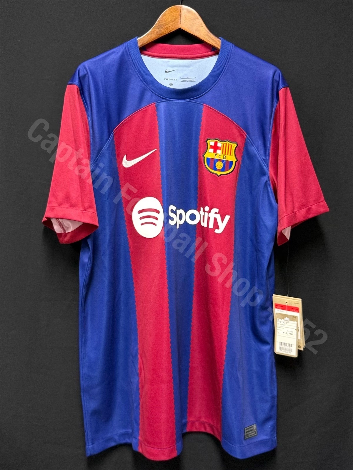 (BNWT) FC Barcelona 2023-2024 Nike x LE SSERAFIM Home Shirt #10 CHAEWON