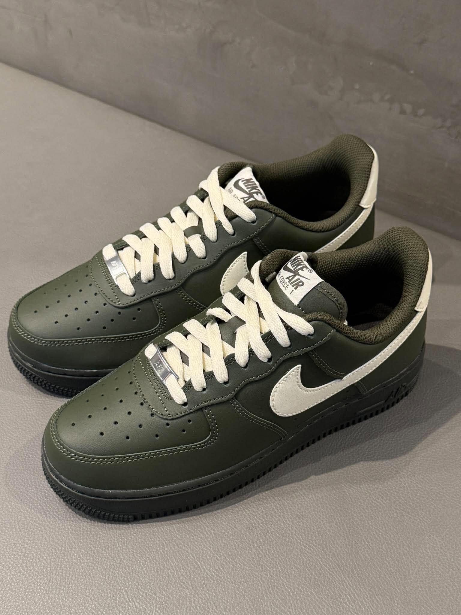 Nike AIR FORCE 1 07 橄欖綠 男 女鞋 休閒鞋 FJ4146-304
