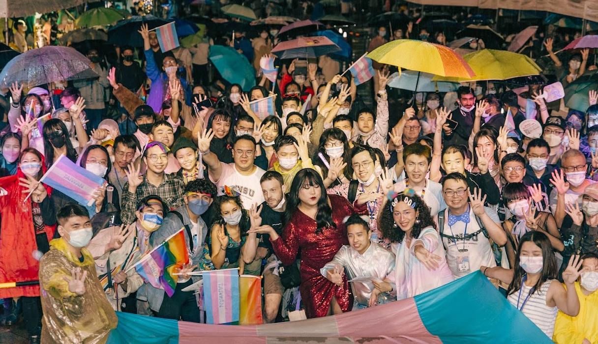 Taipei Pride Week outfit and party styling