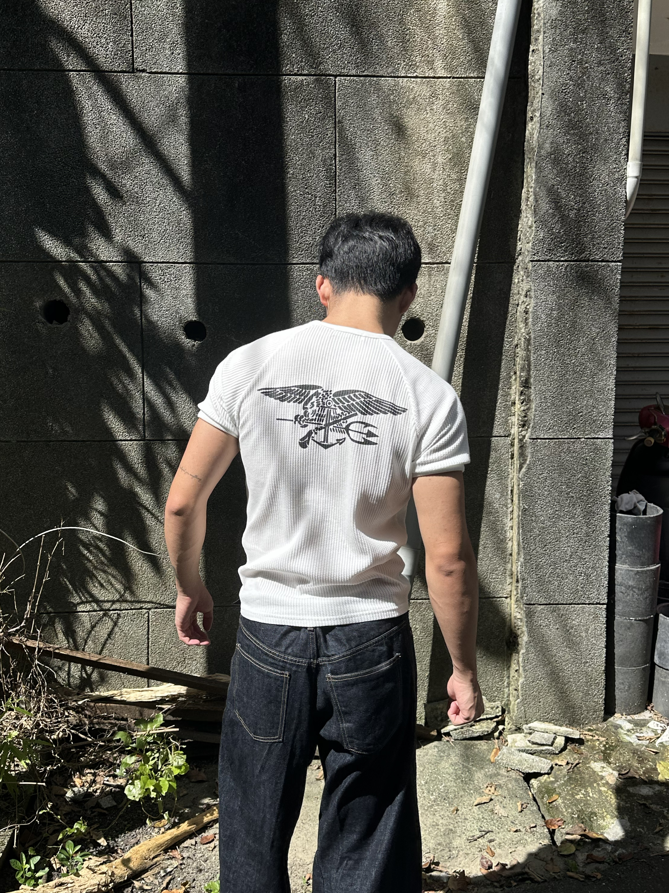 華夫格 插肩袖 老鷹 修身短T