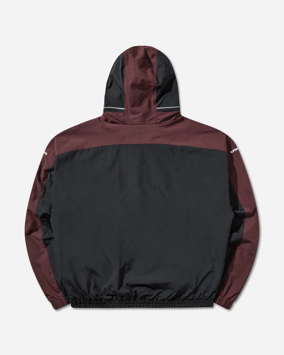 Umbro｜Bench Jacket "Burgundy/ Carbon Black"
