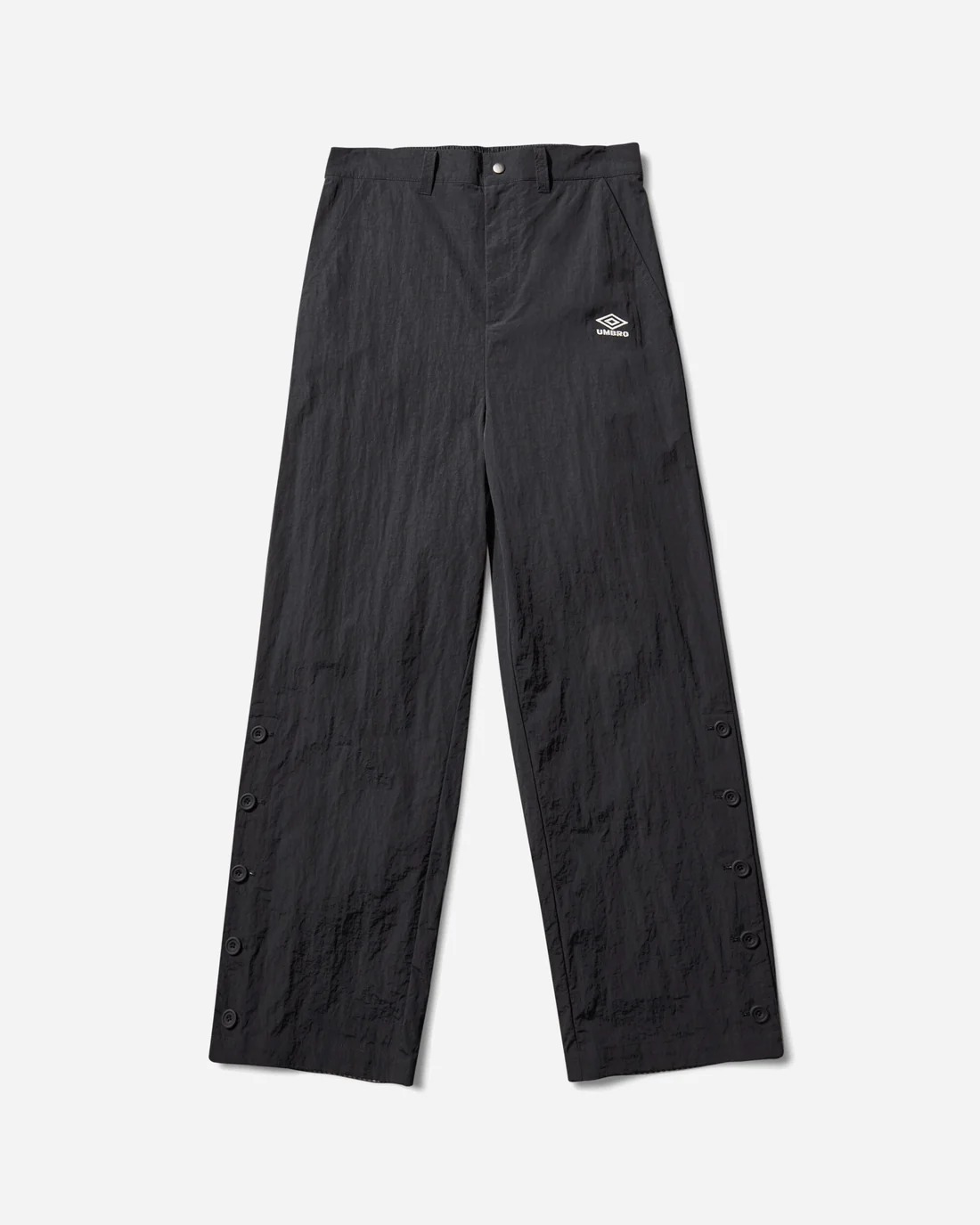 Umbro｜Antique Nylon Pants  "Carbon Black"