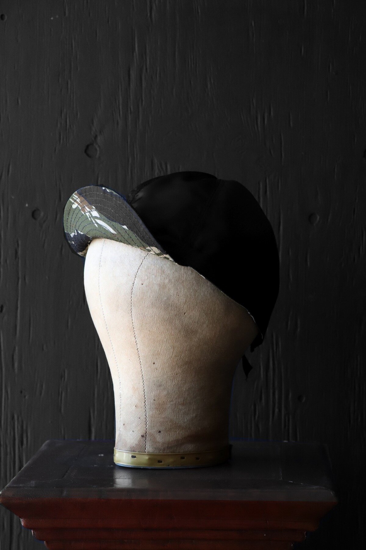Black Sign Tiger Camo Duality Cap / Shiny Black × Tiger Camo