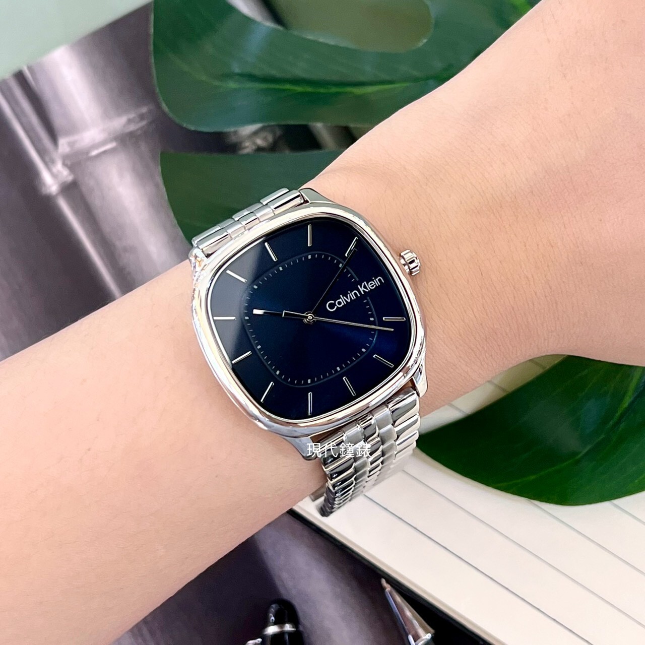 【CALVIN KLEIN】CK25200580 37mm Modern Watch