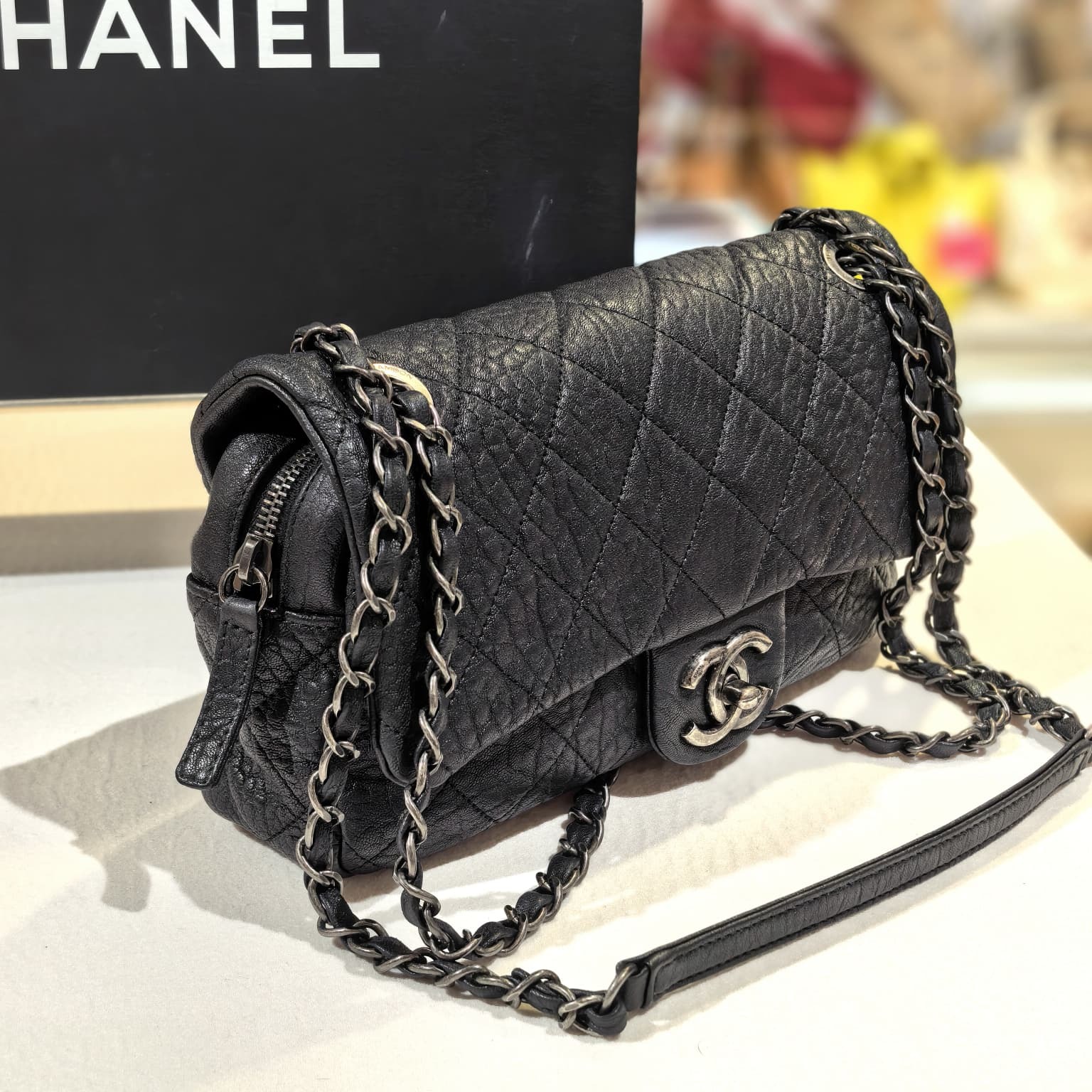 98%NEW二手CHANEL單肩袋/斜揹袋兩用, EASY FLAP BAG, 25 黑色/復古銀扣, 皺褶小牛皮 ,#香榭站正品
