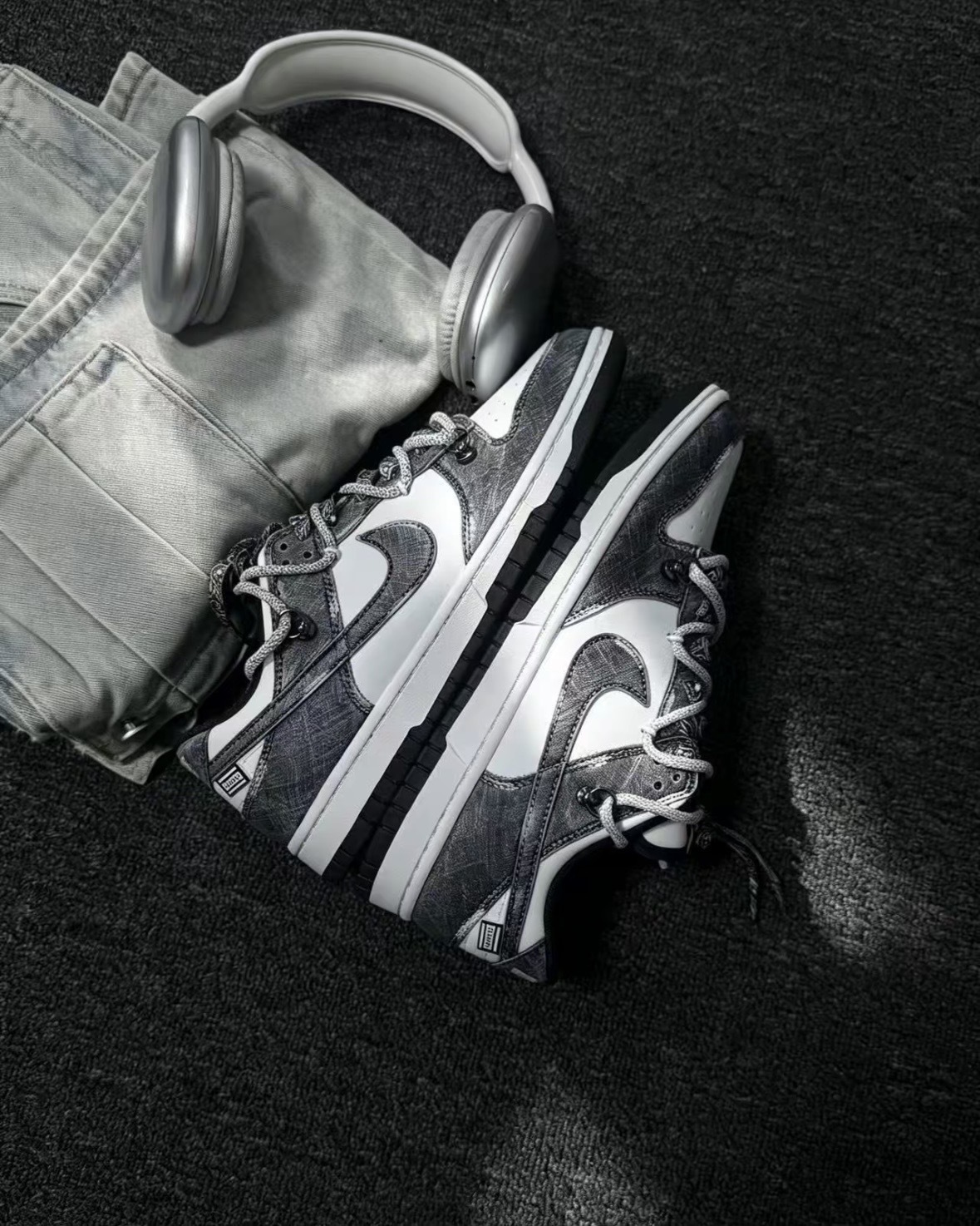 【訂製鞋款】NIKE DUNK LOW 清夜們心 單寧 牛仔 美式 復古 刷舊 雙鞋帶 銀灰 HF5441100（Team839-男女款清夜們心3.0）