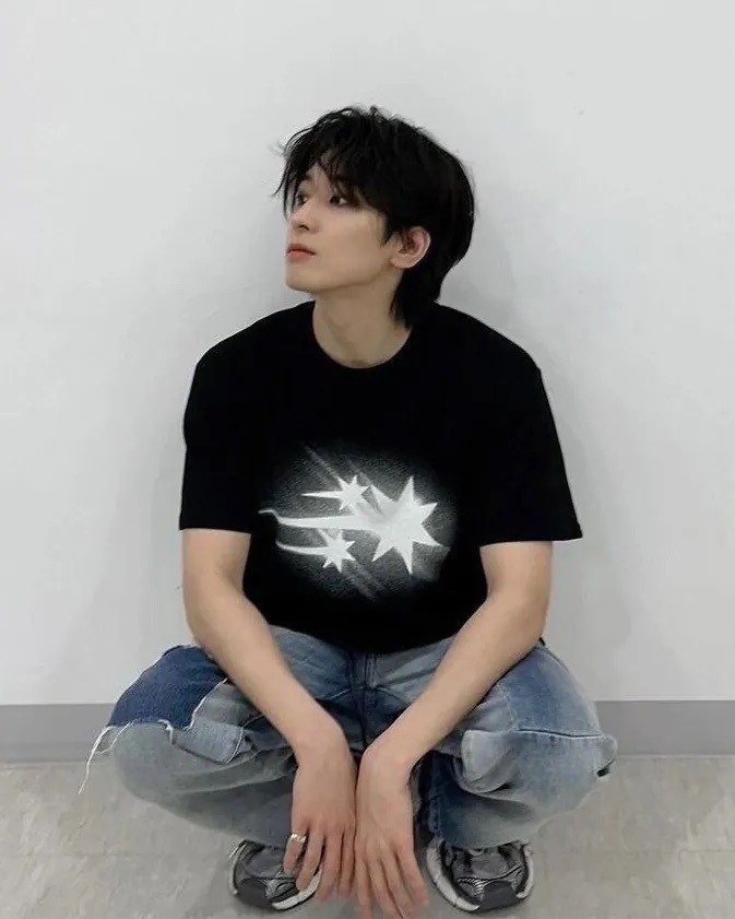 🇰🇷 NICEGHOSTCLUB MOVING SYMBOL TEE NGC 短袖 短T 全圓佑同款 WONWOO 明宰鉉同款  JAEHYUN / 預購