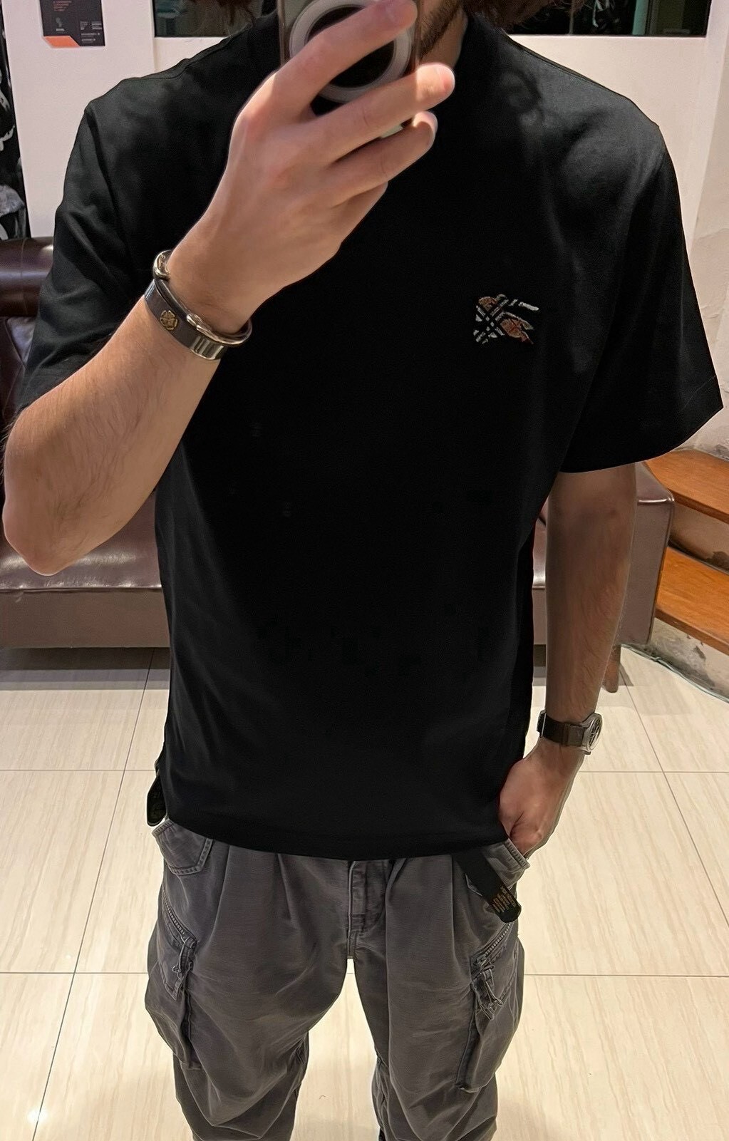 BURBERRY 左胸刺繡經典格紋戰馬素面短T