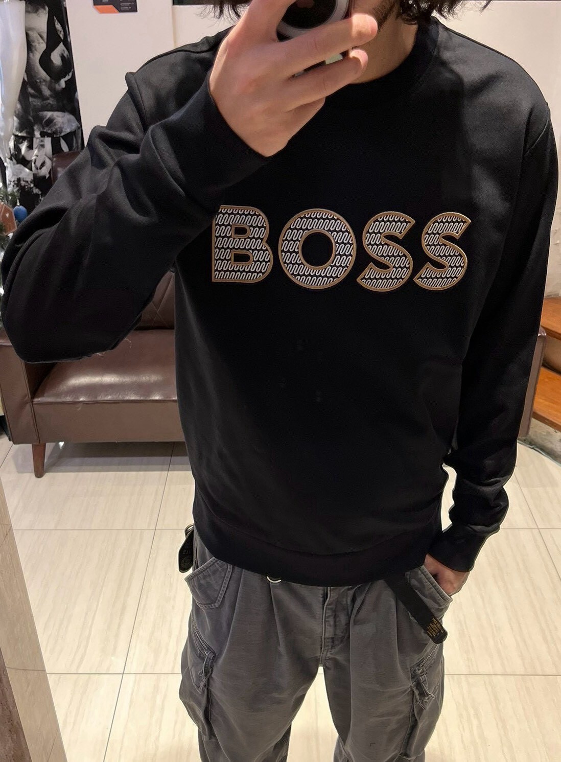 BOSS 胸前經典英字刺繡LOGO大學T
